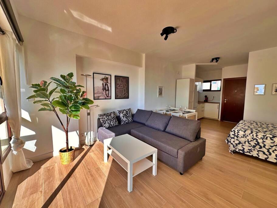 Apartment Frente Mar Y Playa. Benalmadena
