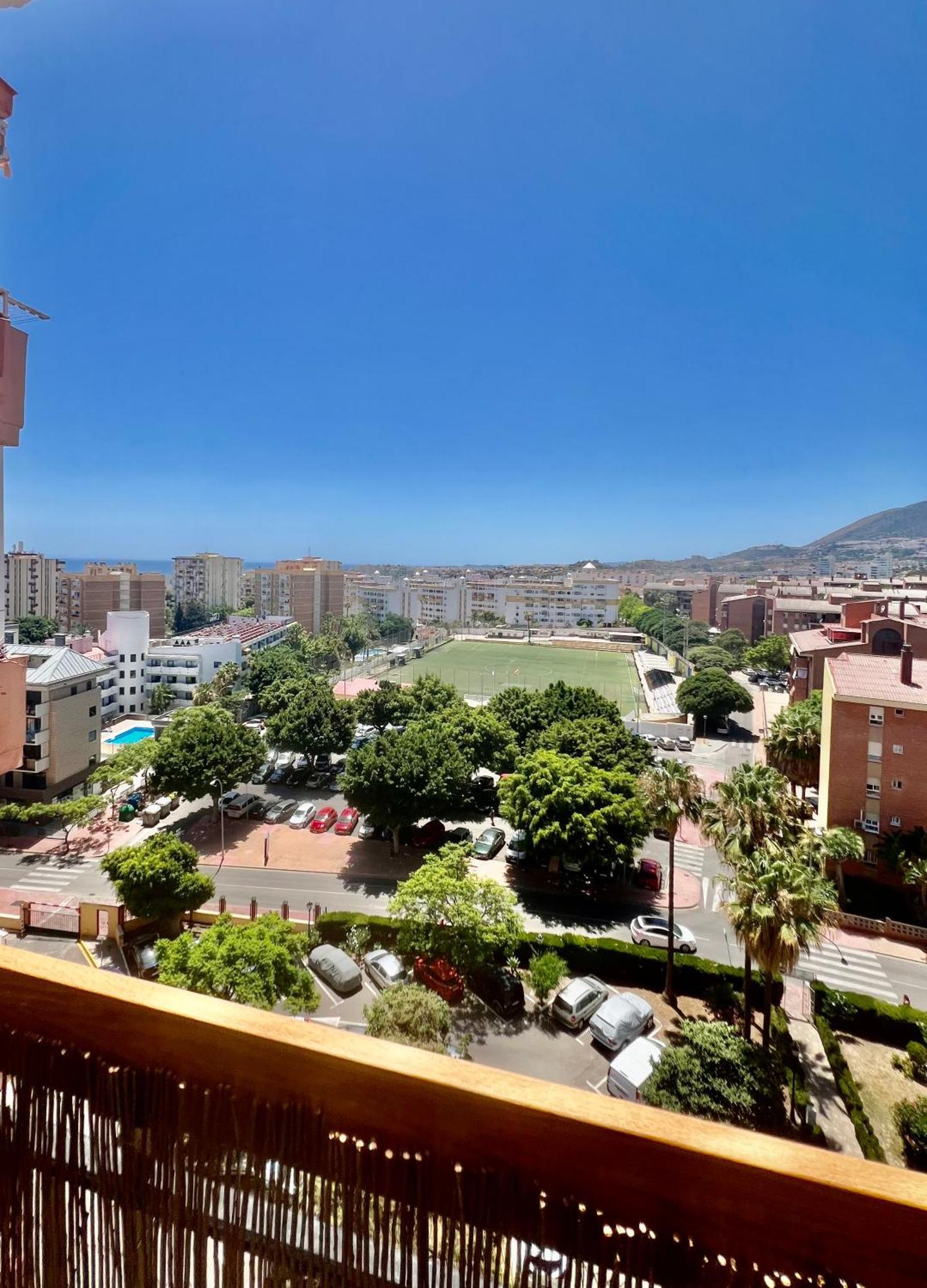 Apartment Great In The Piscis Building, Located In Coast
