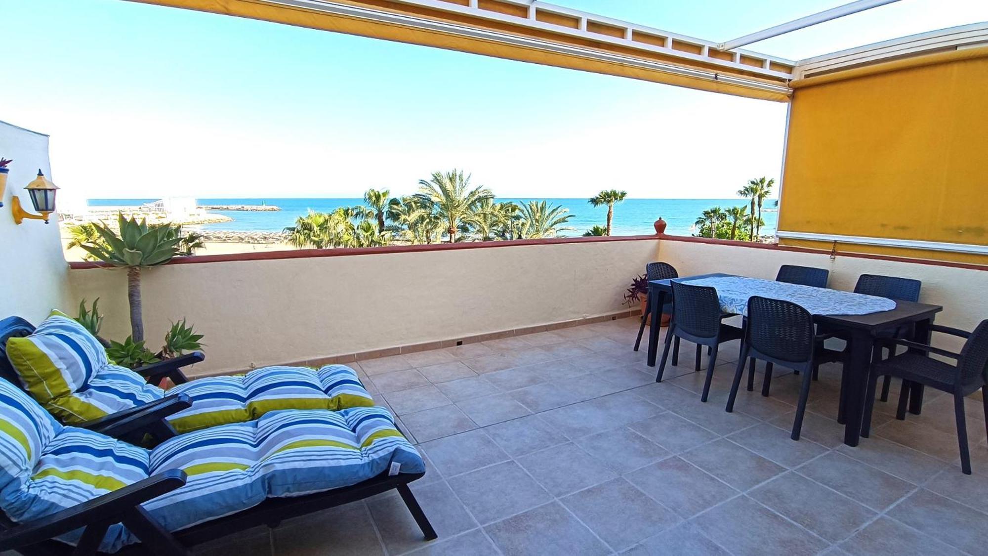 Ole Playa 5a Front - A Pie De Playa, Sea Views - Vistas Al Mar, Puerto Marina Apartment *