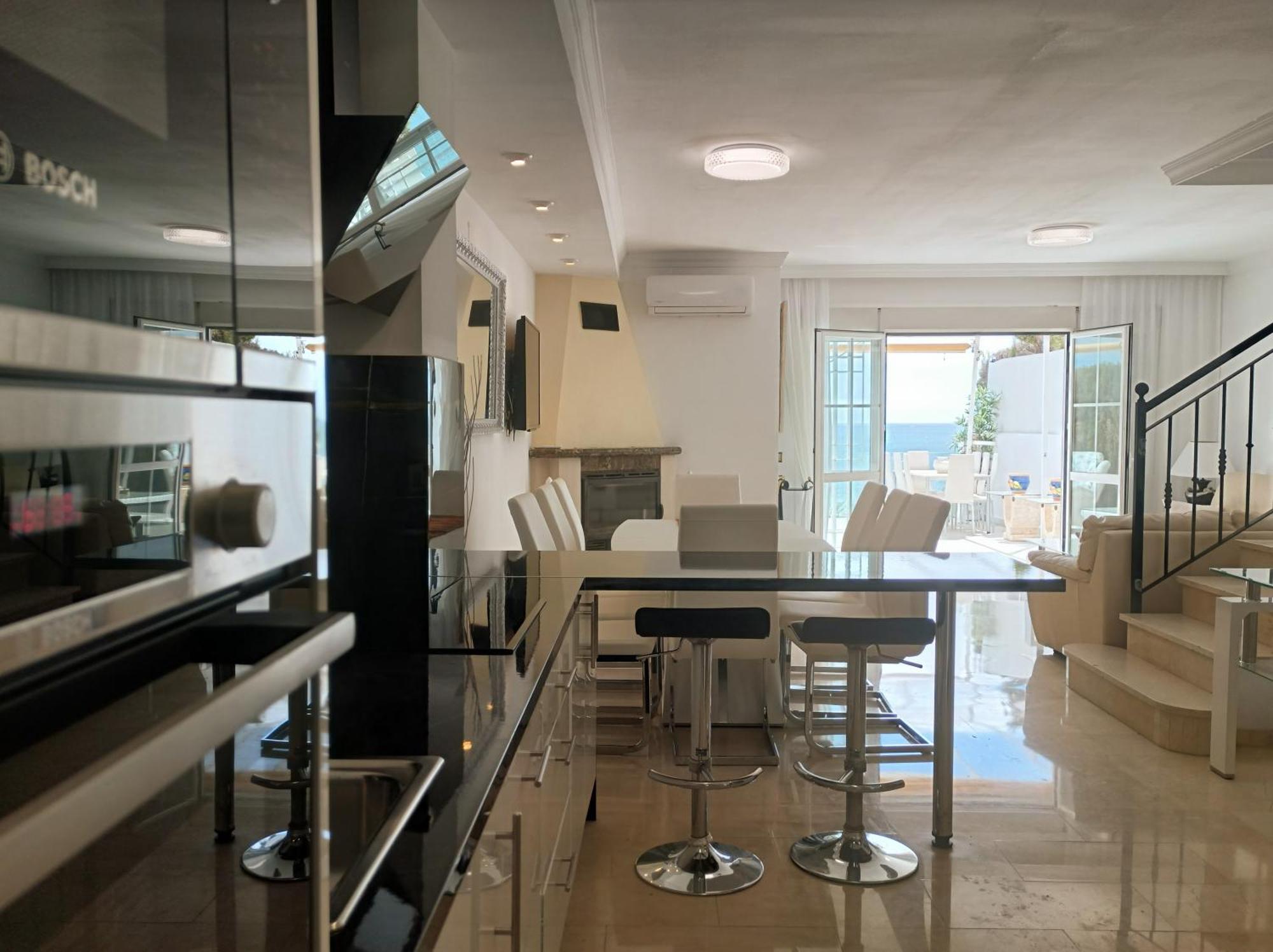 Townhouse Beachfront Costa, By Casa Del Sol Hr Benalmadena