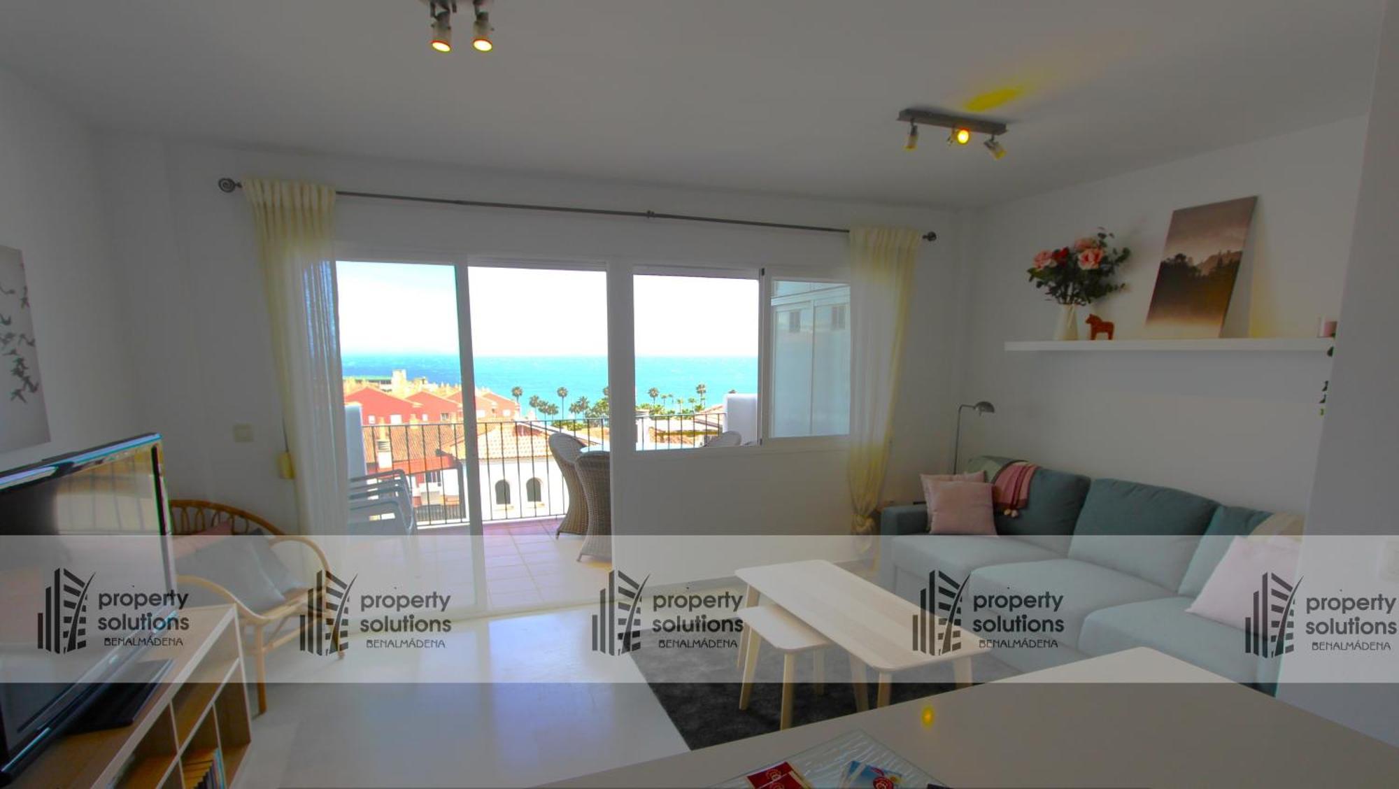 Lomas De Mena 20: Seaside Penthouse With Pool And Bbq