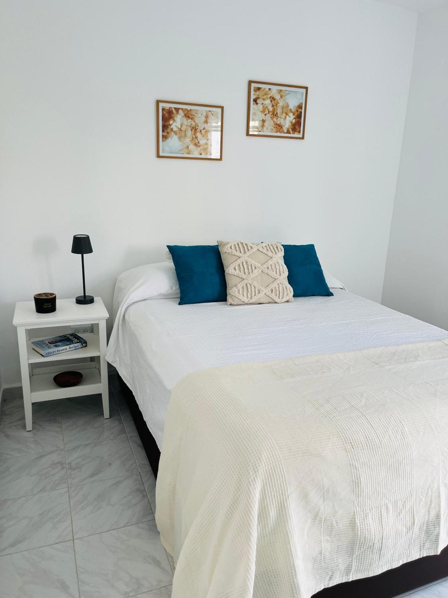 Apartment Beachside Sunshine Flat *