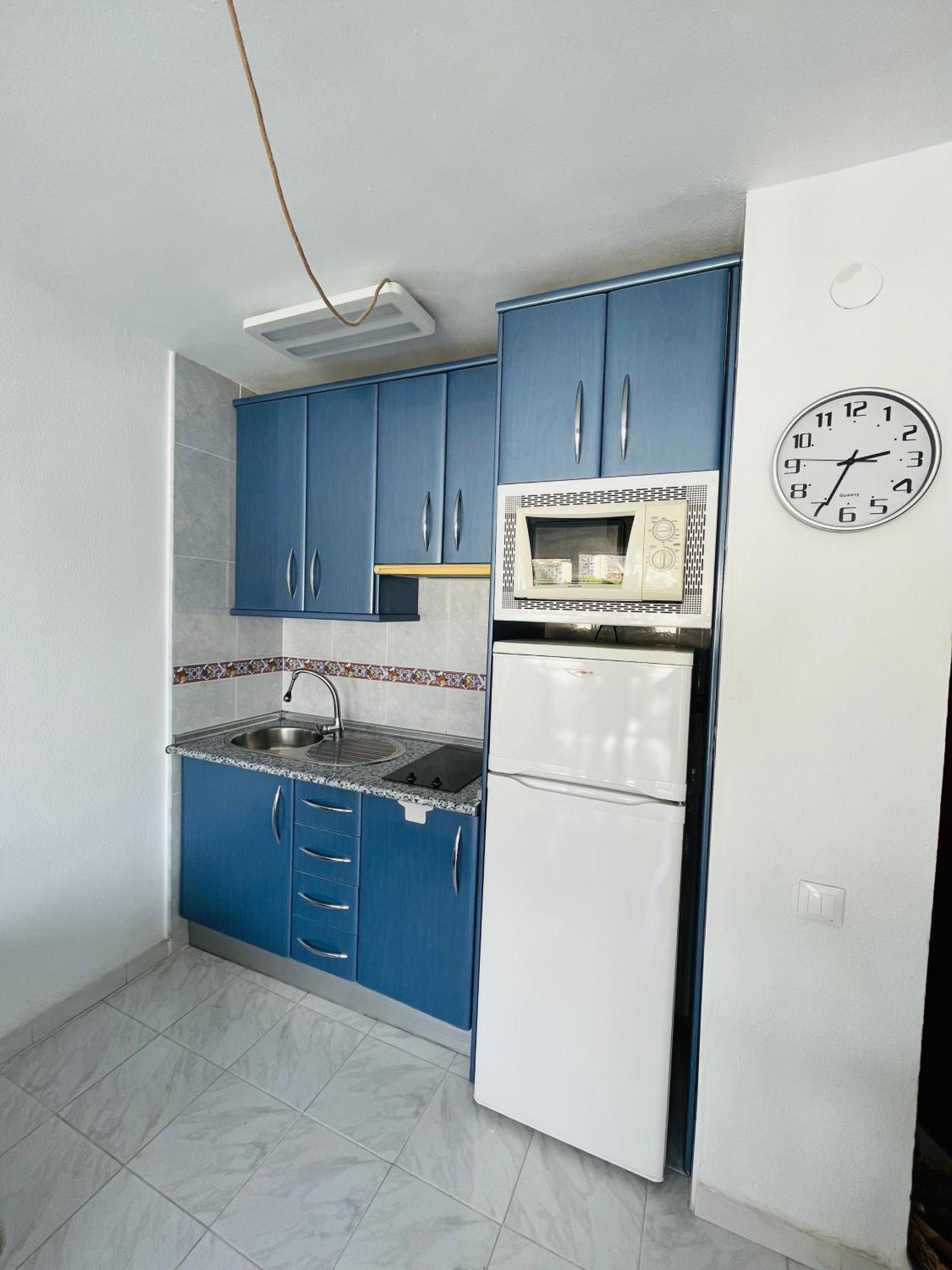 Beachside Sunshine Flat