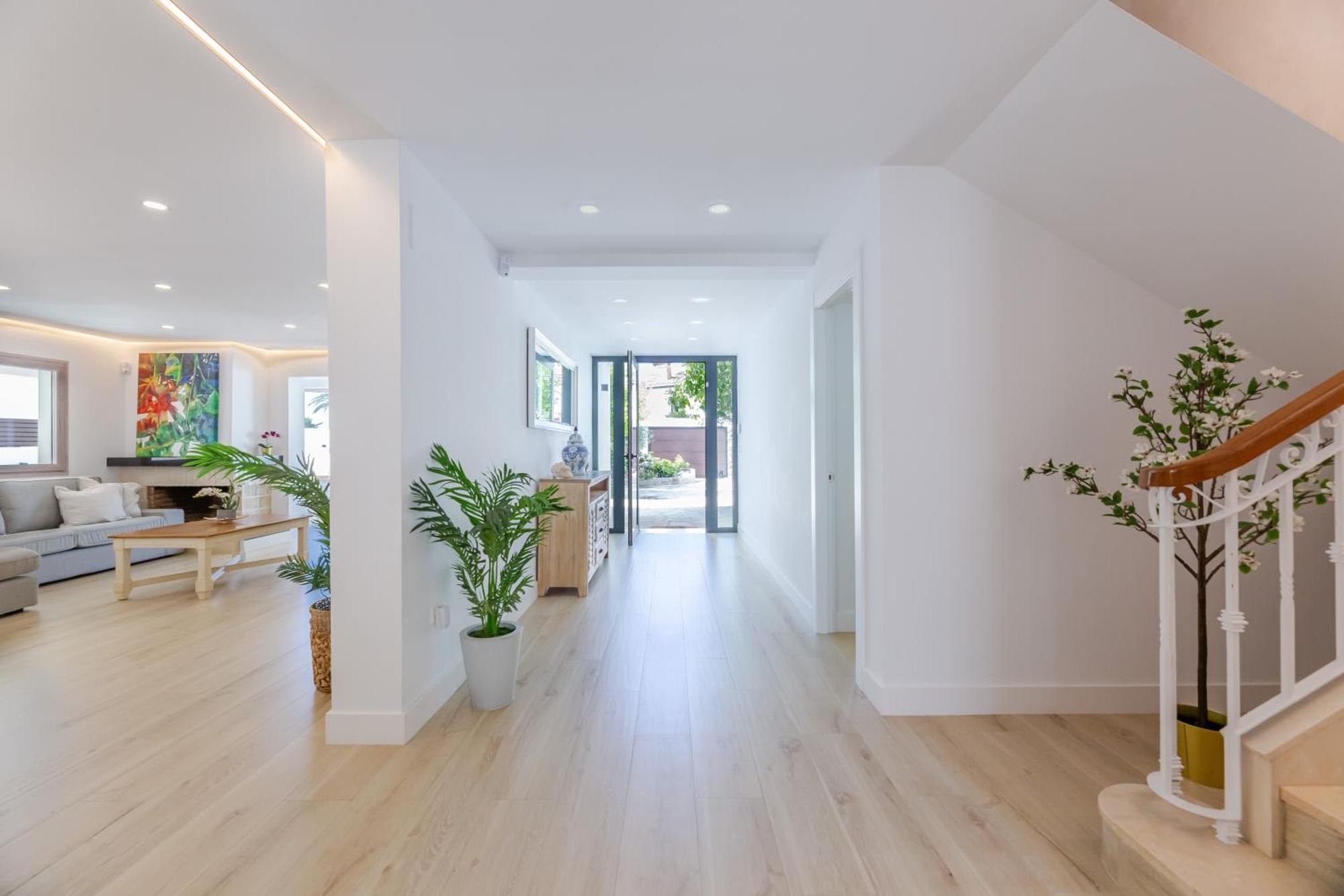 Vb Jara - Luxury 5br With Pool Villa Benalmadena