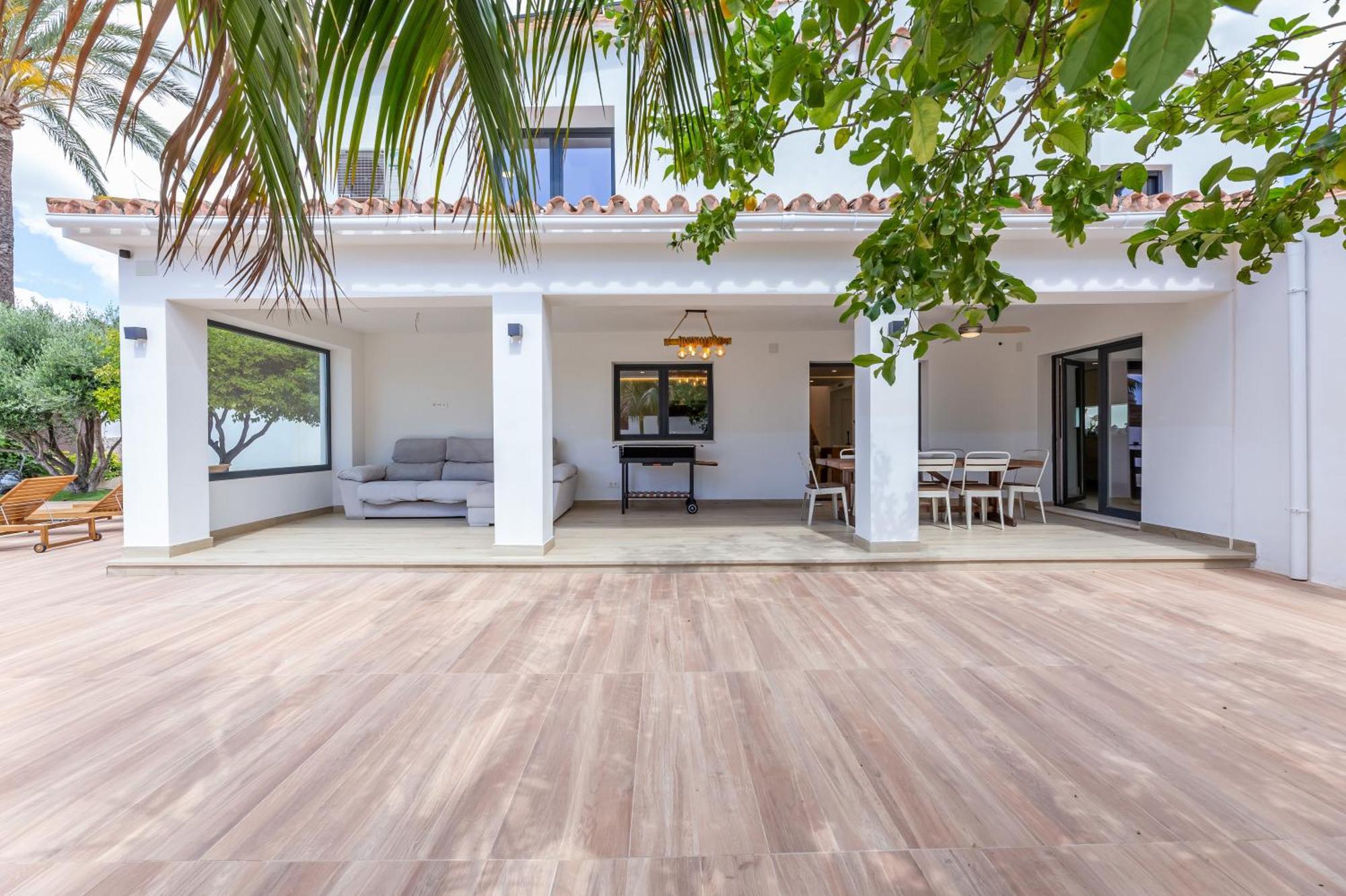 Vb Jara - Luxury 5br With Pool Villa