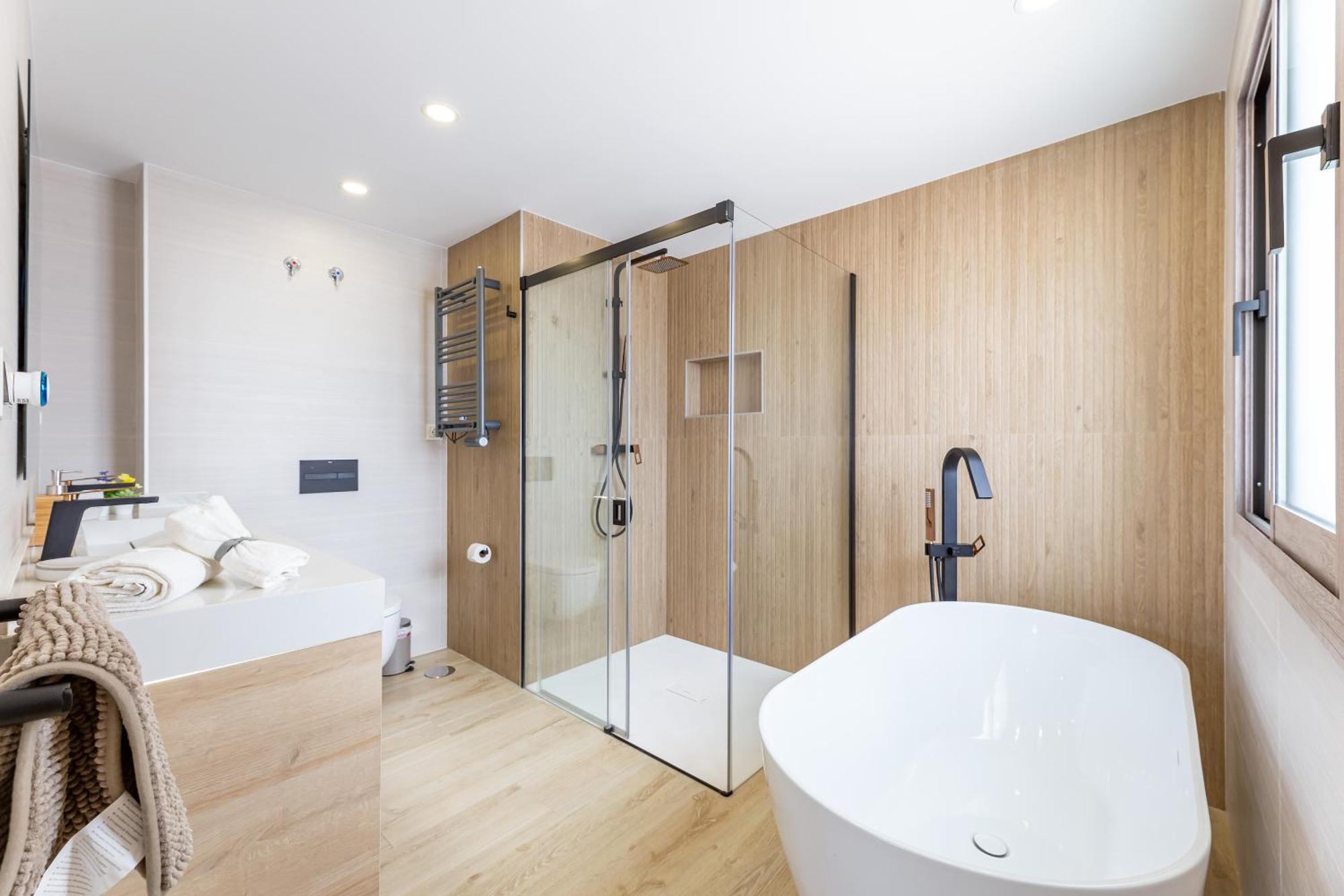 Vb Jara - Luxury 5br With Pool *