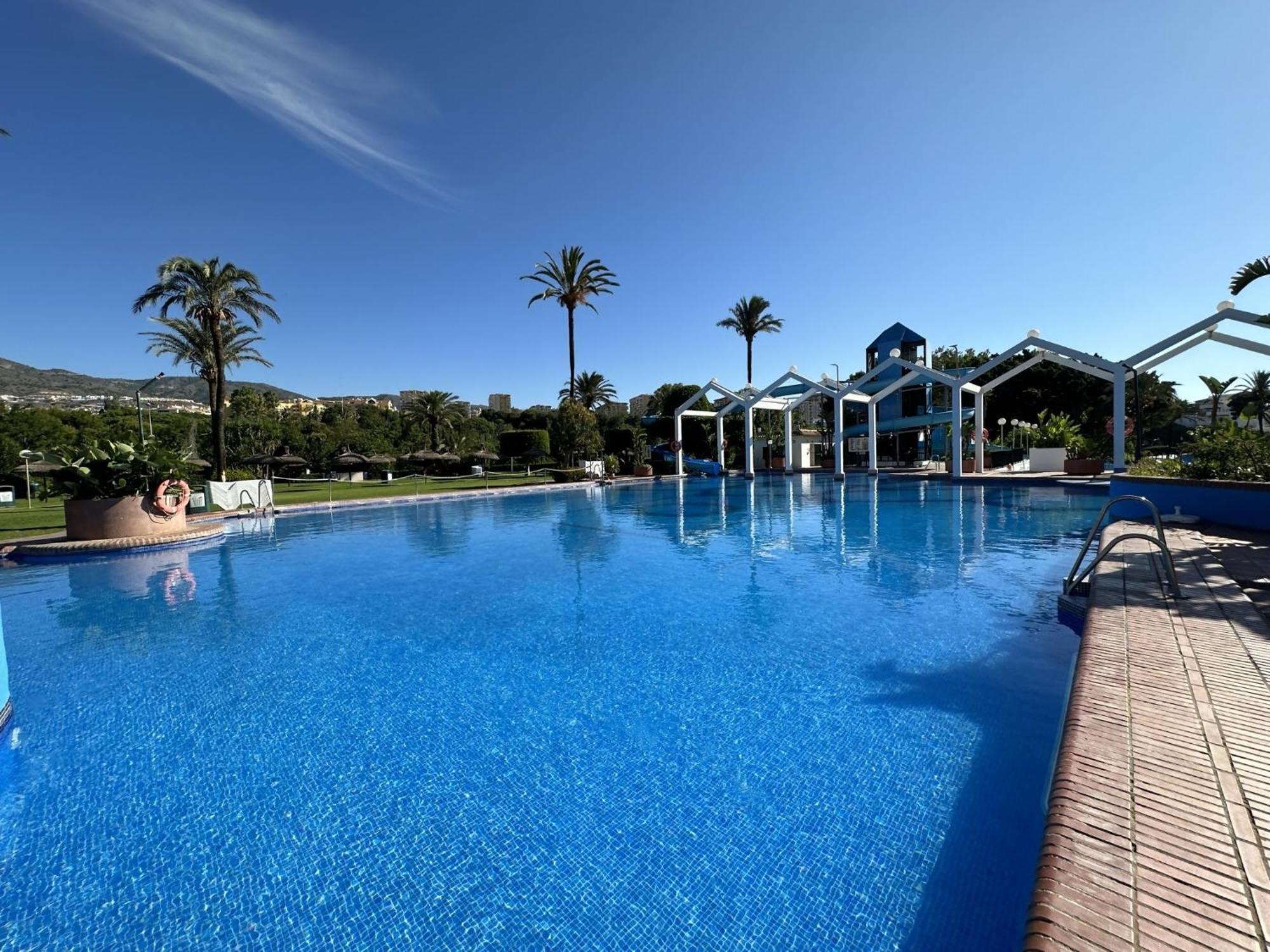 Frontal Al Mar Benalbeach Apartment Benalmadena