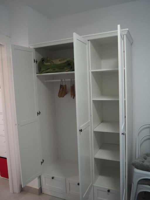Puerto Marina-playa Malapesquera Appartement