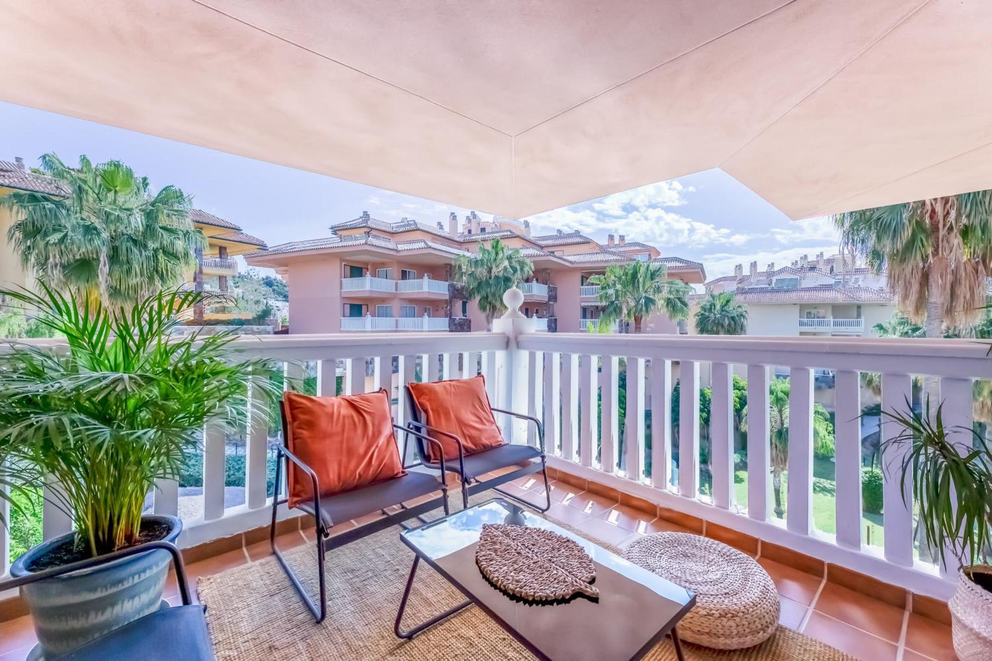 Apartment Reserva Del Higueron 3 Bedroom Lola *