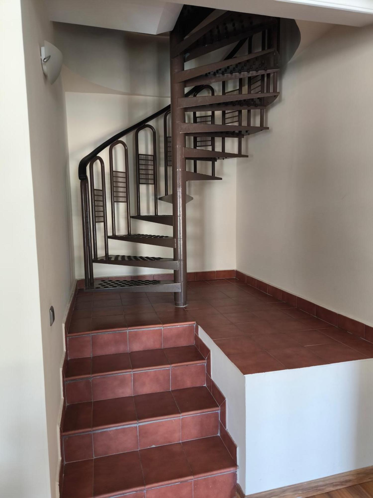 Family Spacious Apartment, Terrace, Kitchen, View, Free Parking And Wifi Appartement