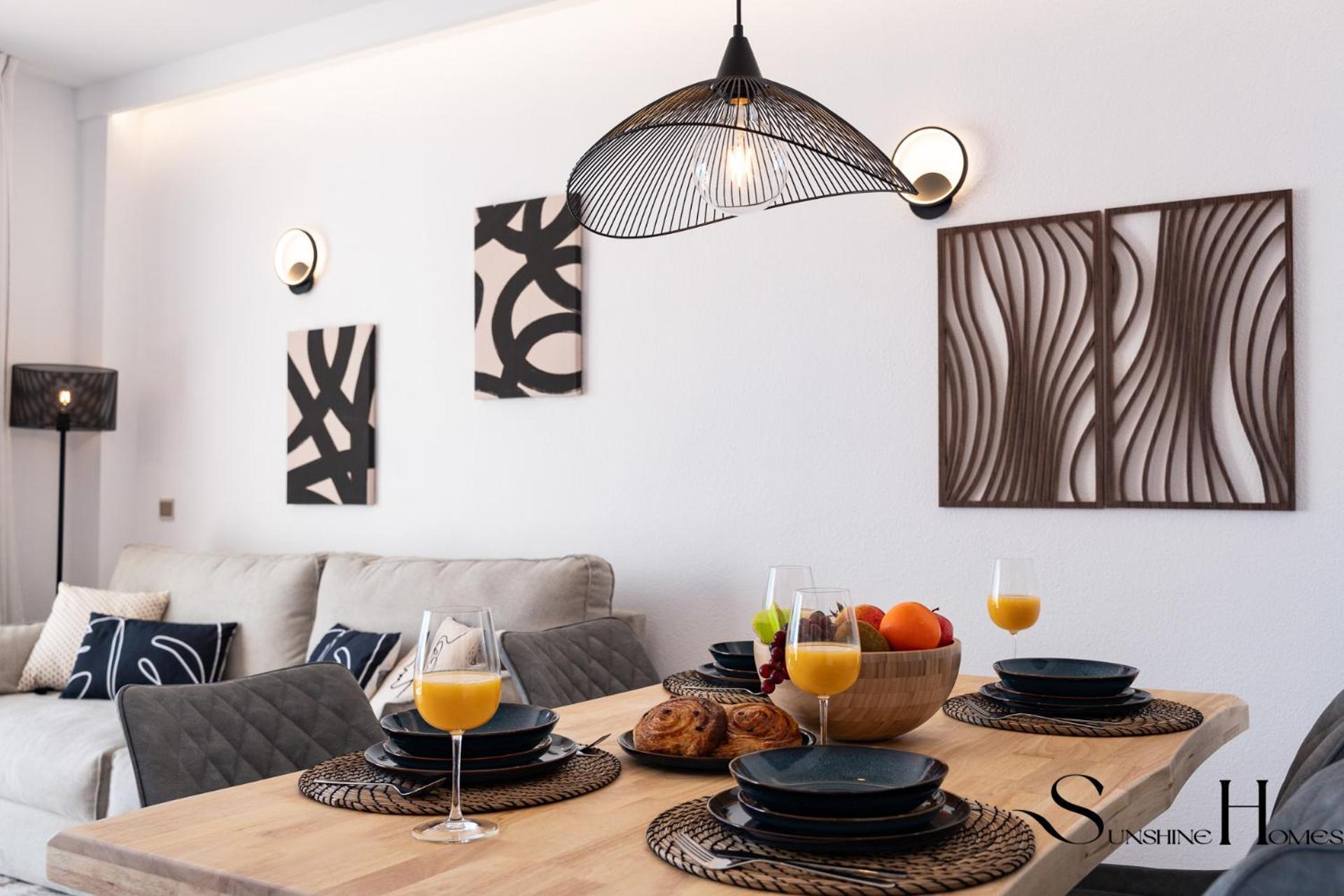 2bed , First Line Lux Apartment *