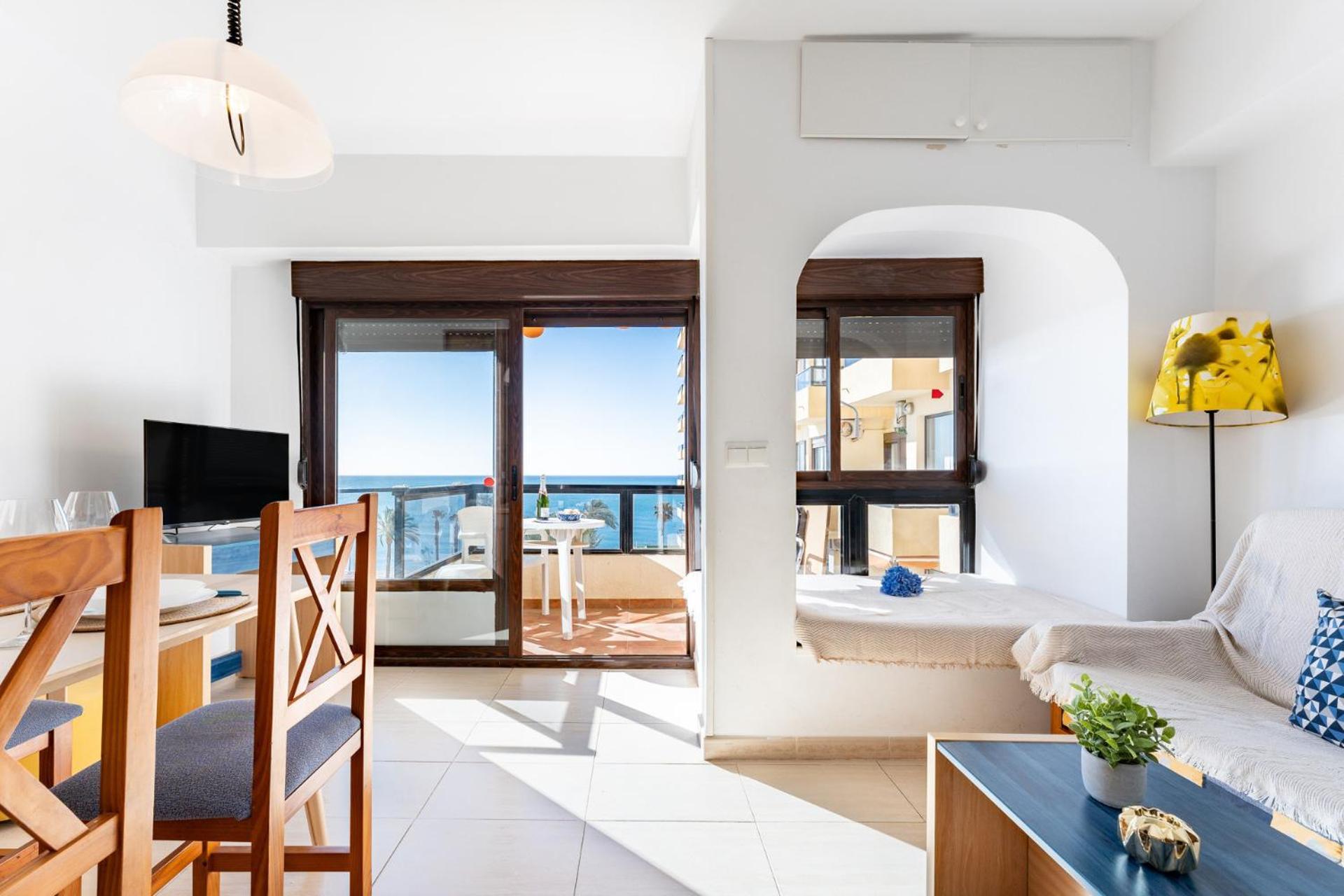 Malagasuite New Aloha Playa Apartment *