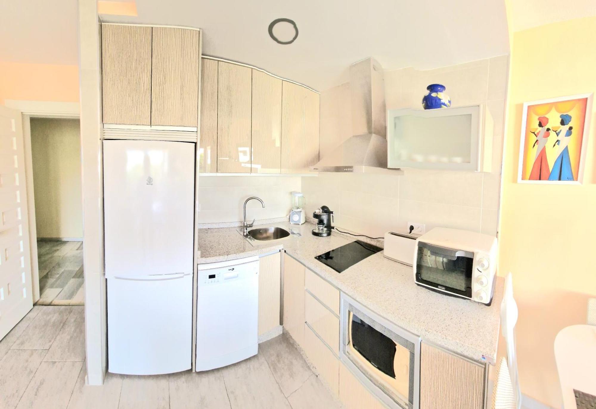 Apartment Benal Beach Holidays