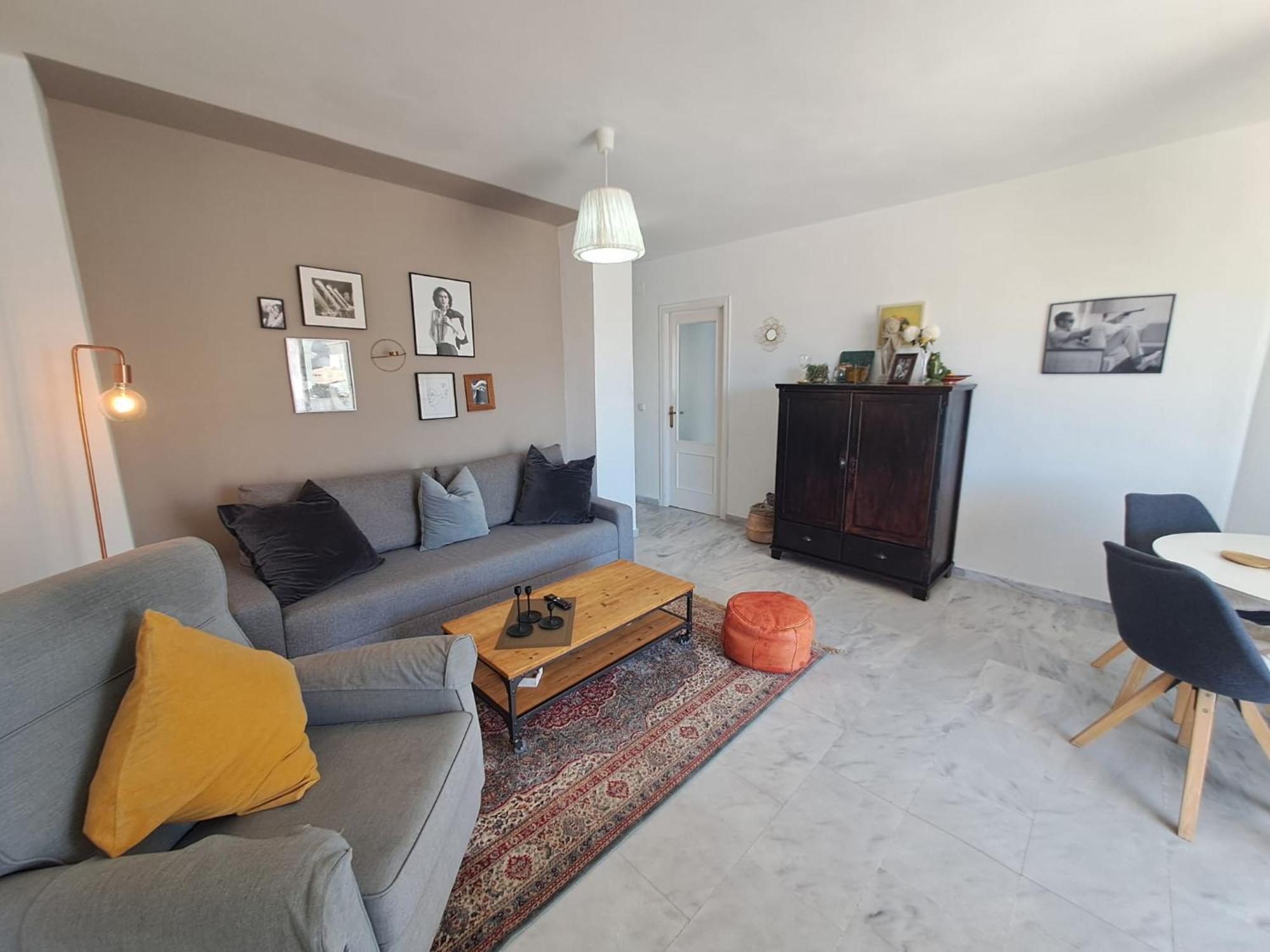 Vistas Costa,2 Hab ,piscinas , Garaje Appartement Benalmádena