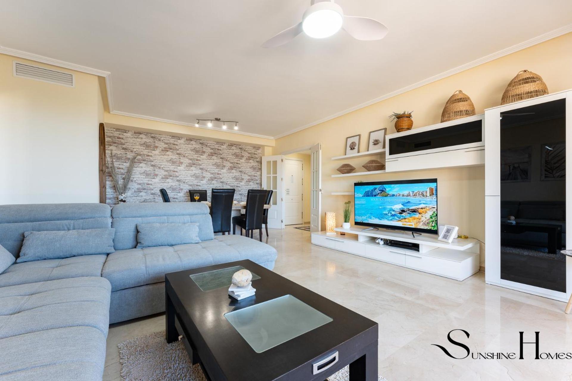 Terrace Of Paradise, 2 Bed 2 Bath, Parking, Pool Apartment Benalmadena