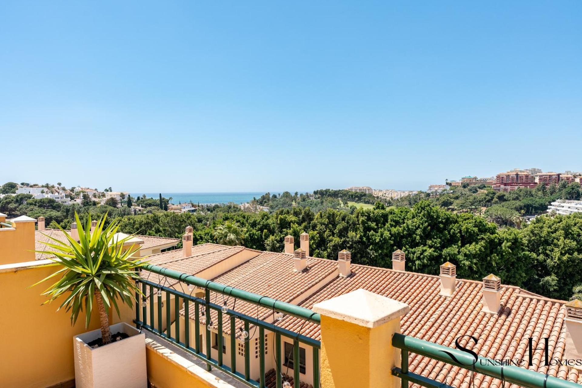 Apartment Terrace Of Paradise, 2 Bed 2 Bath, Parking, Pool Benalmadena