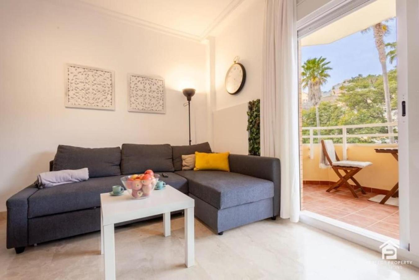 Apartment Stylish 2br With Big Terrace Near And Golf *