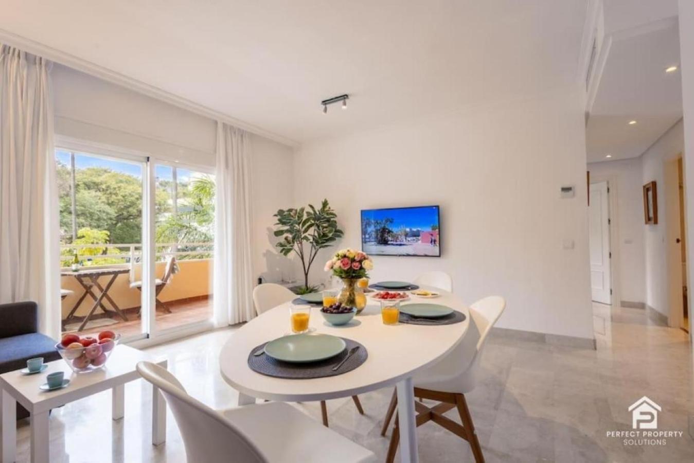 Stylish 2br With Big Terrace Near And Golf Apartment Benalmadena
