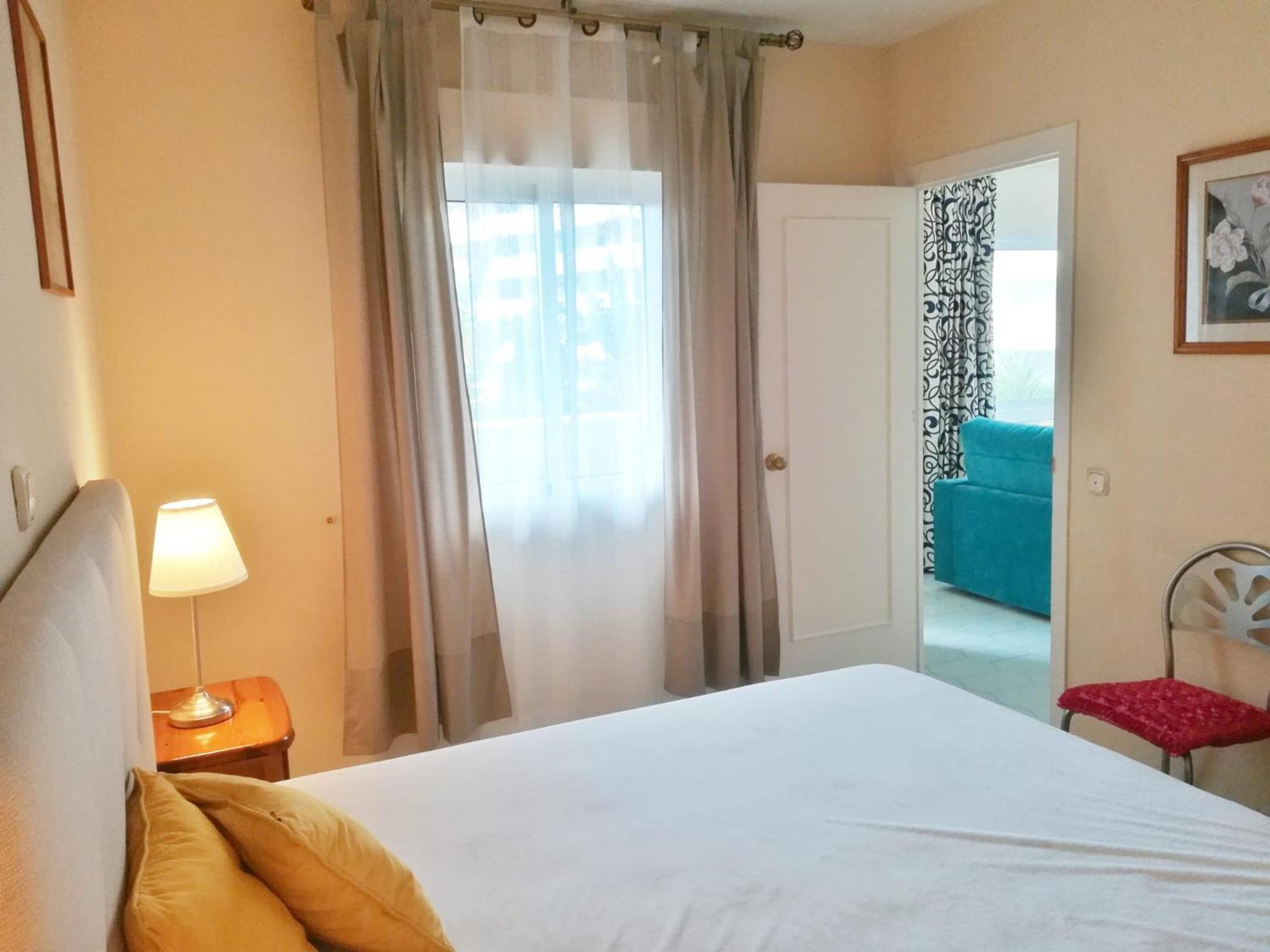 Benal Beach Holidays Apartment *