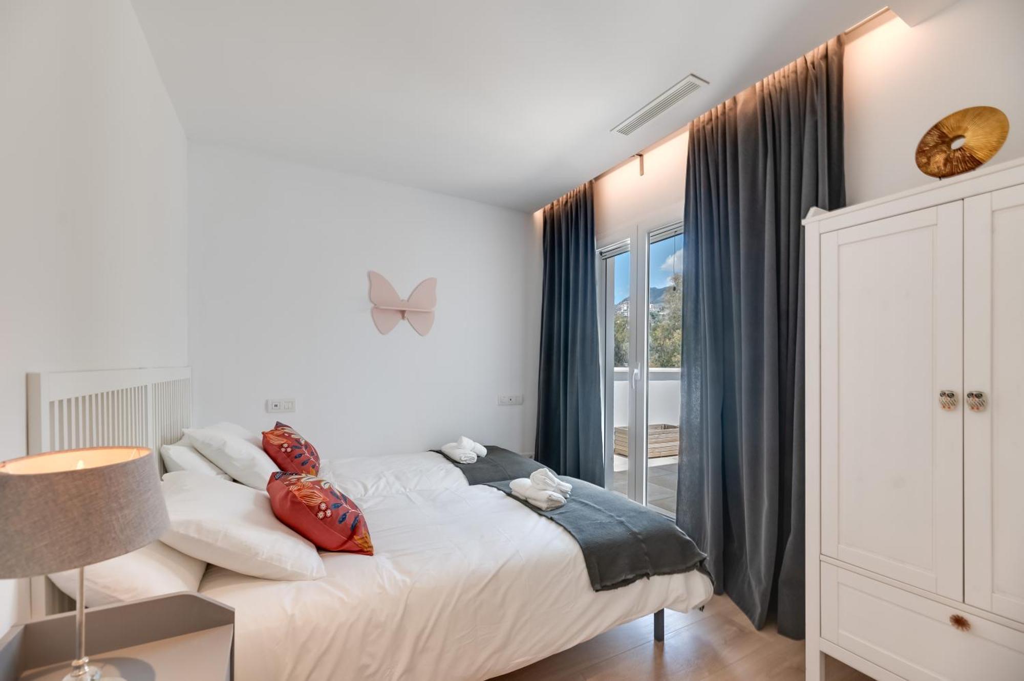Vb Maestro 4br W Heated Pool Benalmádena