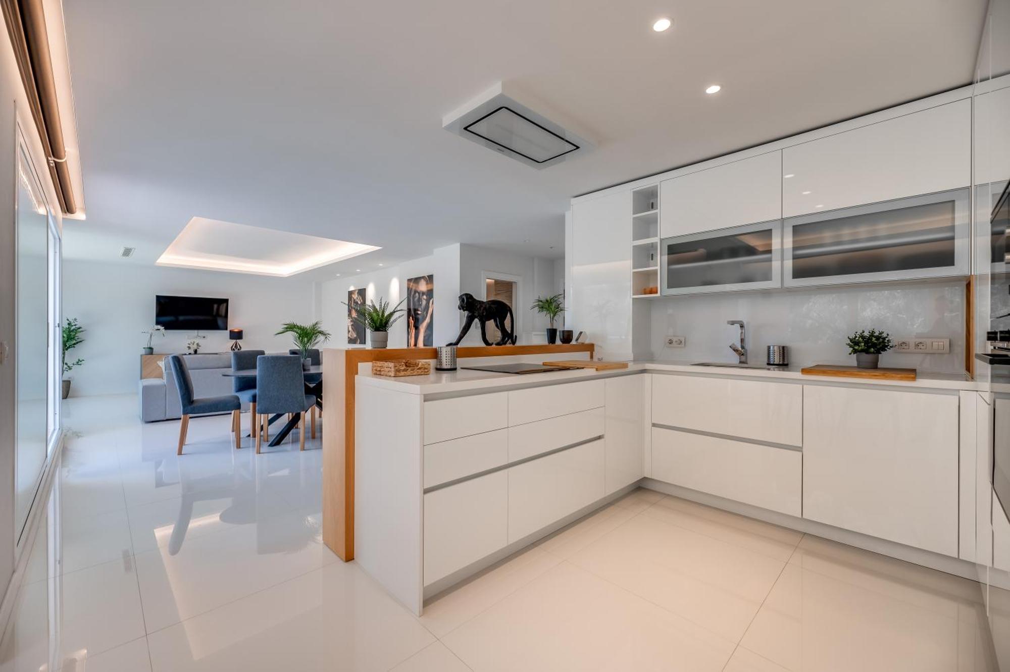 Vb Maestro 4br W Heated Pool * Benalmádena