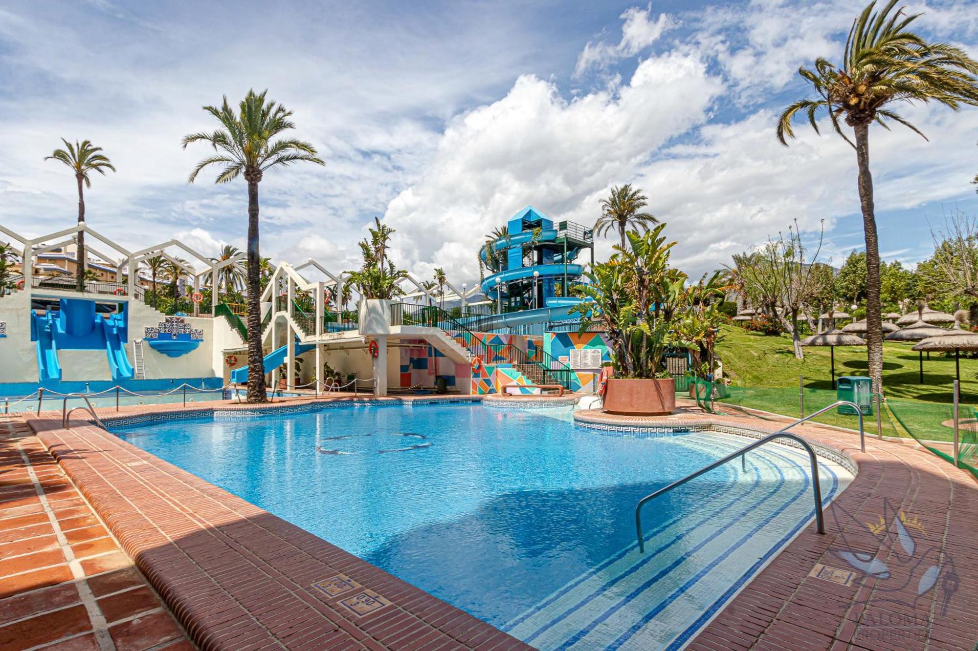 Benalbeach Sea View 2bdr With Water Park Apartment Benalmadena