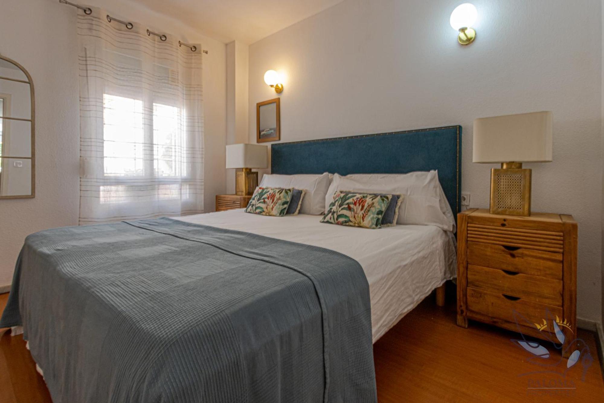 Benalgolf: Seaside With Private Bbq Backyard