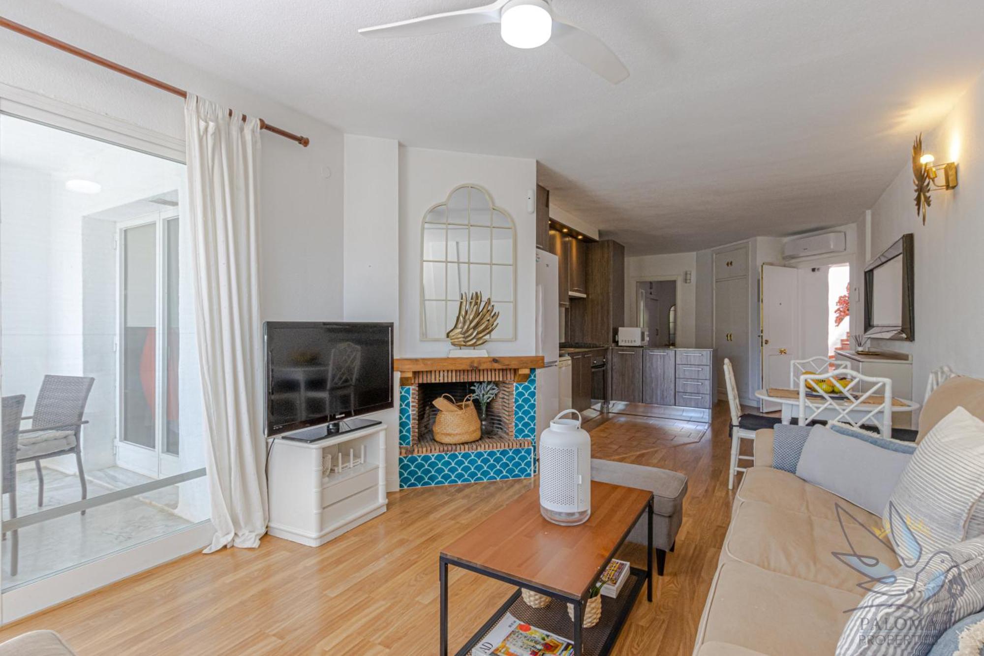 Benalgolf: Seaside With Private Bbq Backyard * Benalmadena