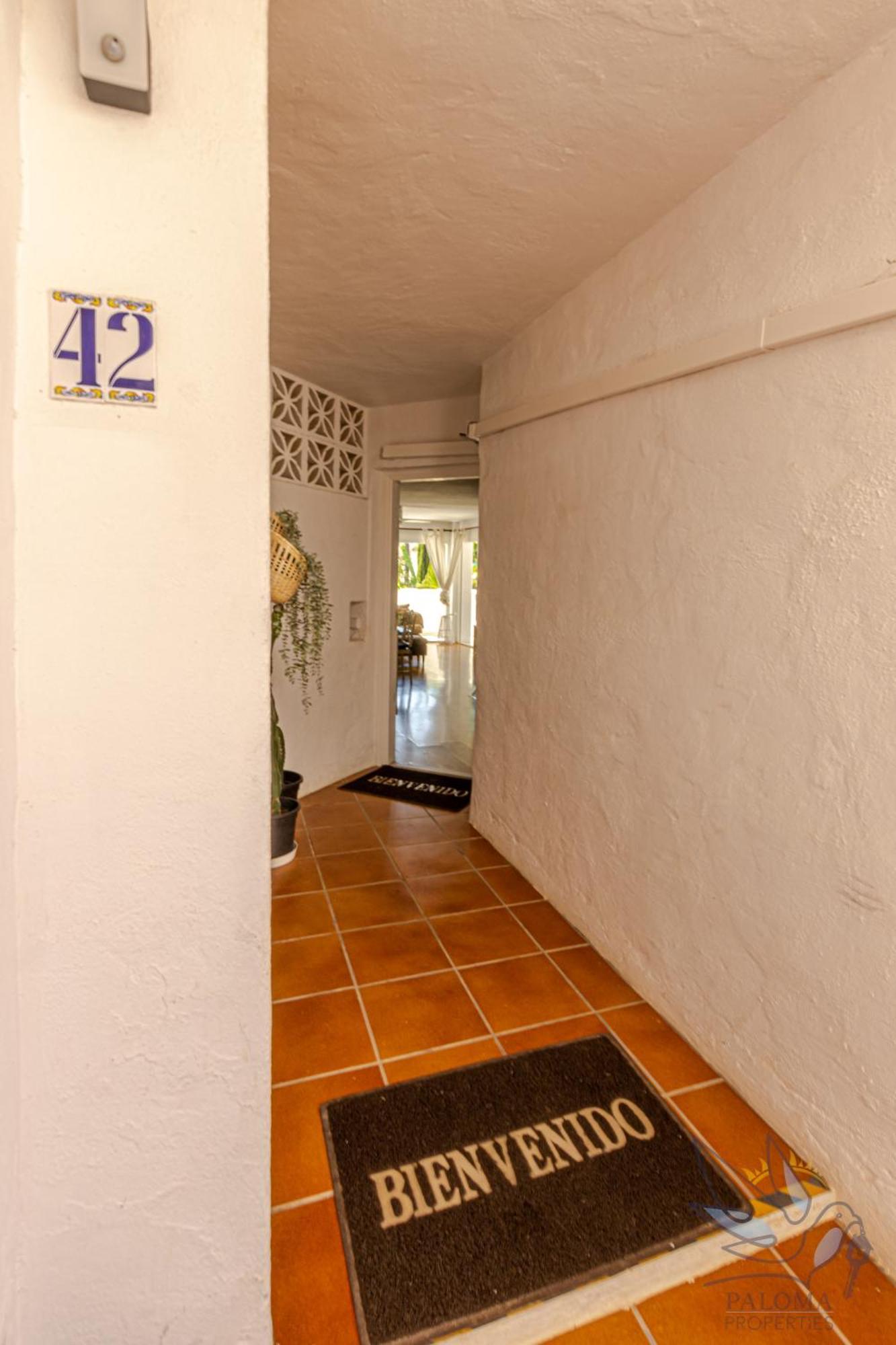 Apartment Benalgolf: Seaside With Private Bbq Backyard *