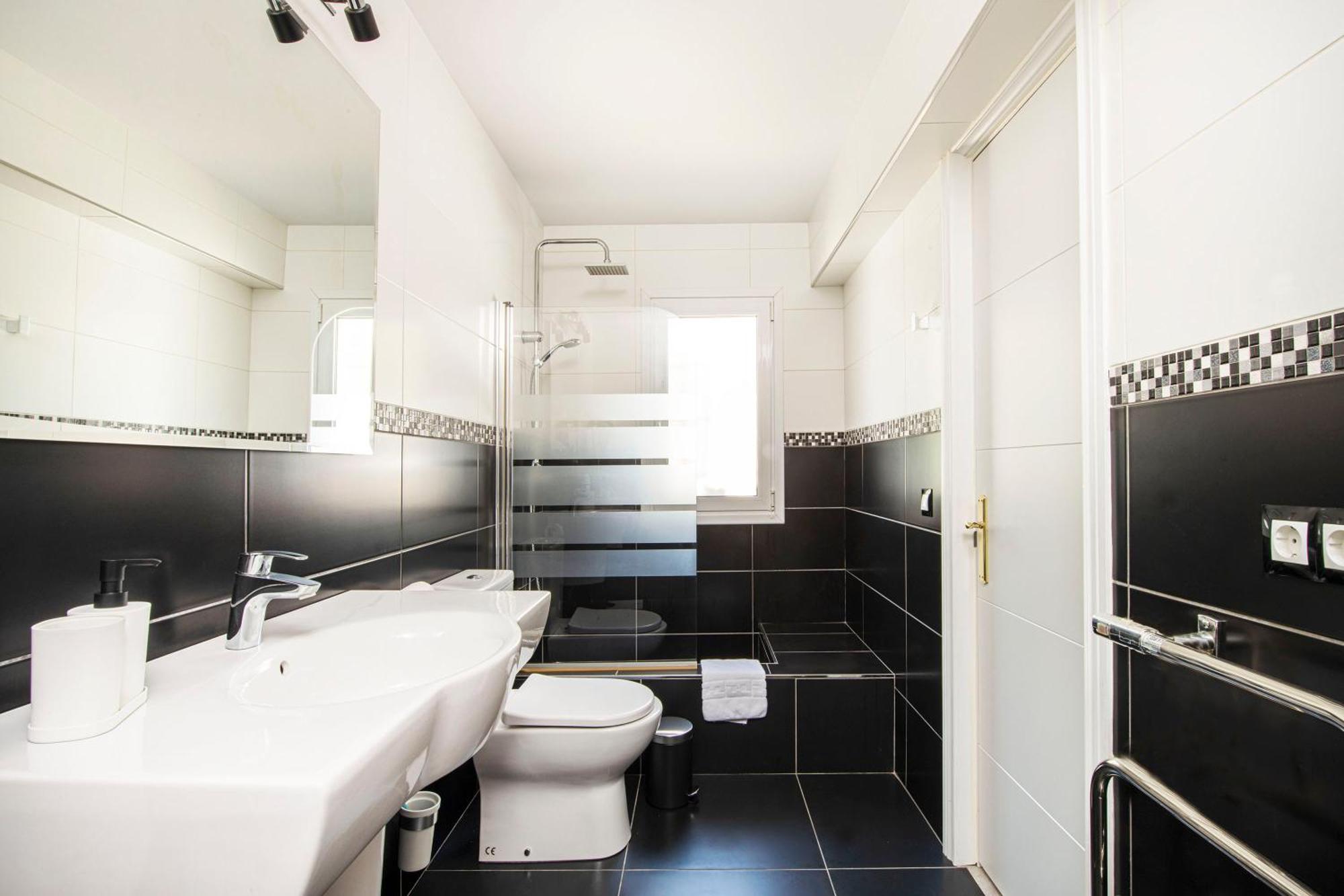 Con Piscina Privada