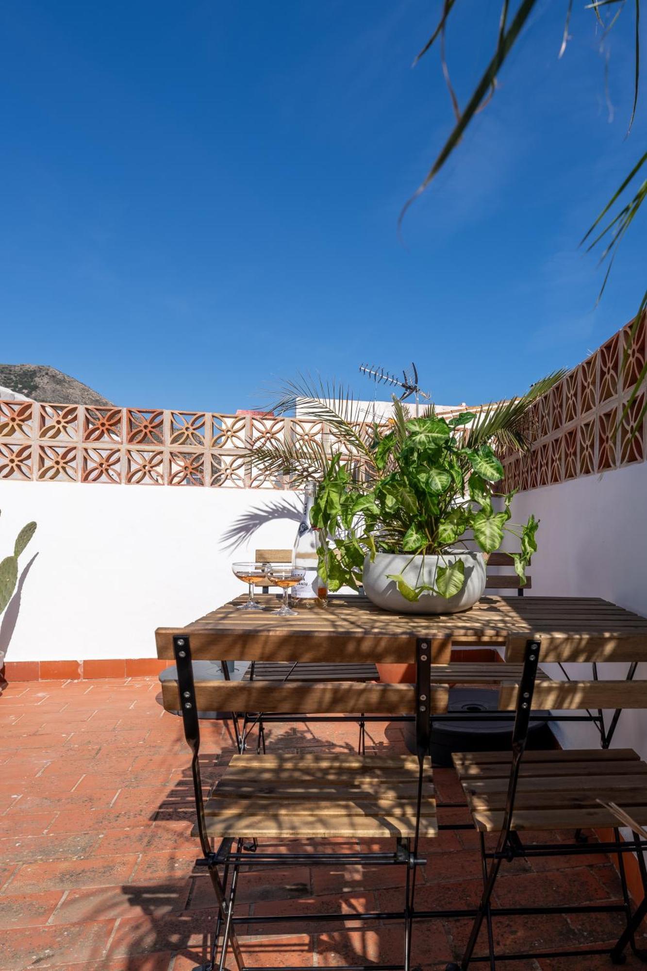 I Am Lomilla Apartment