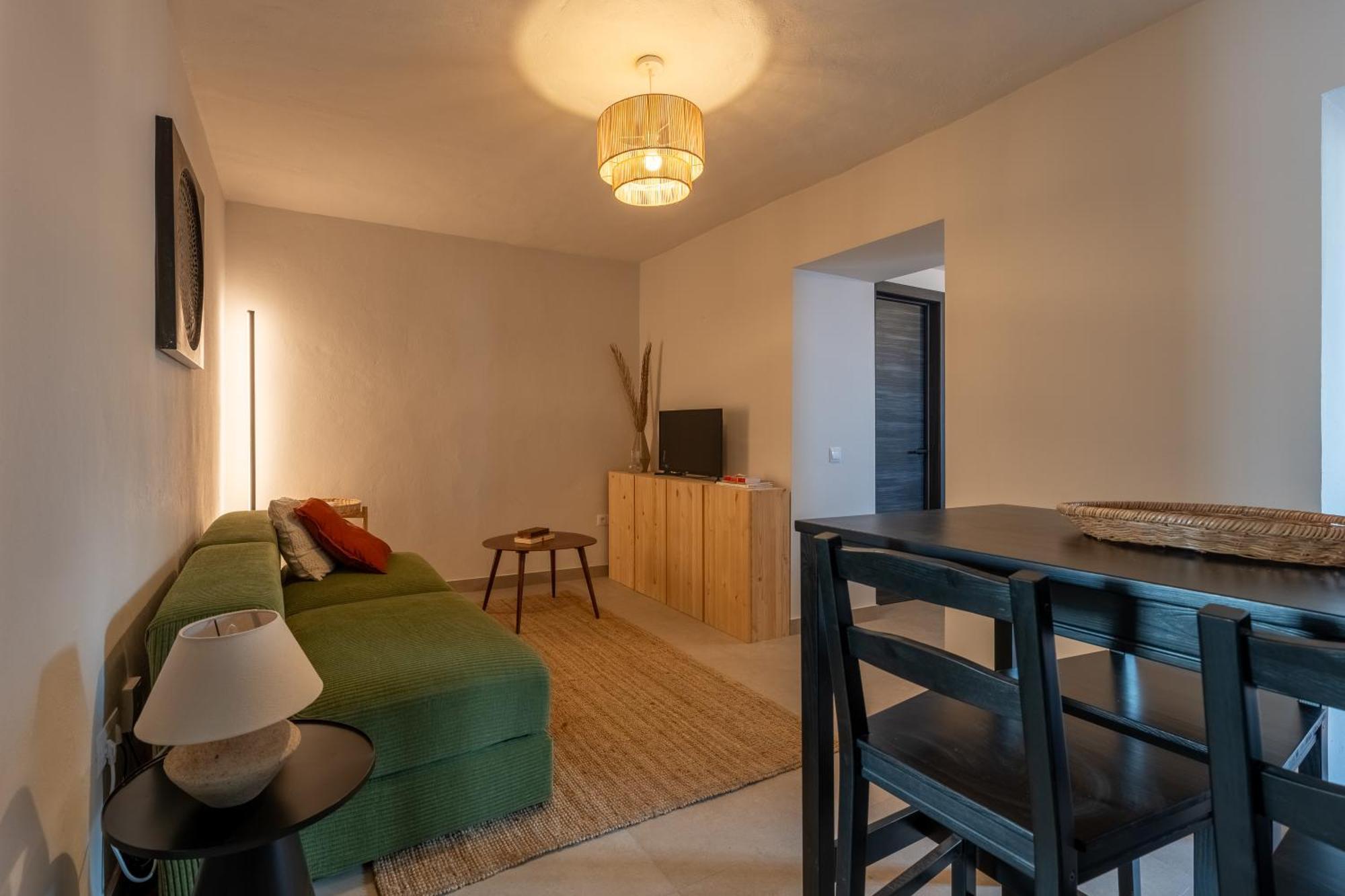 Apartment I Am Lomilla