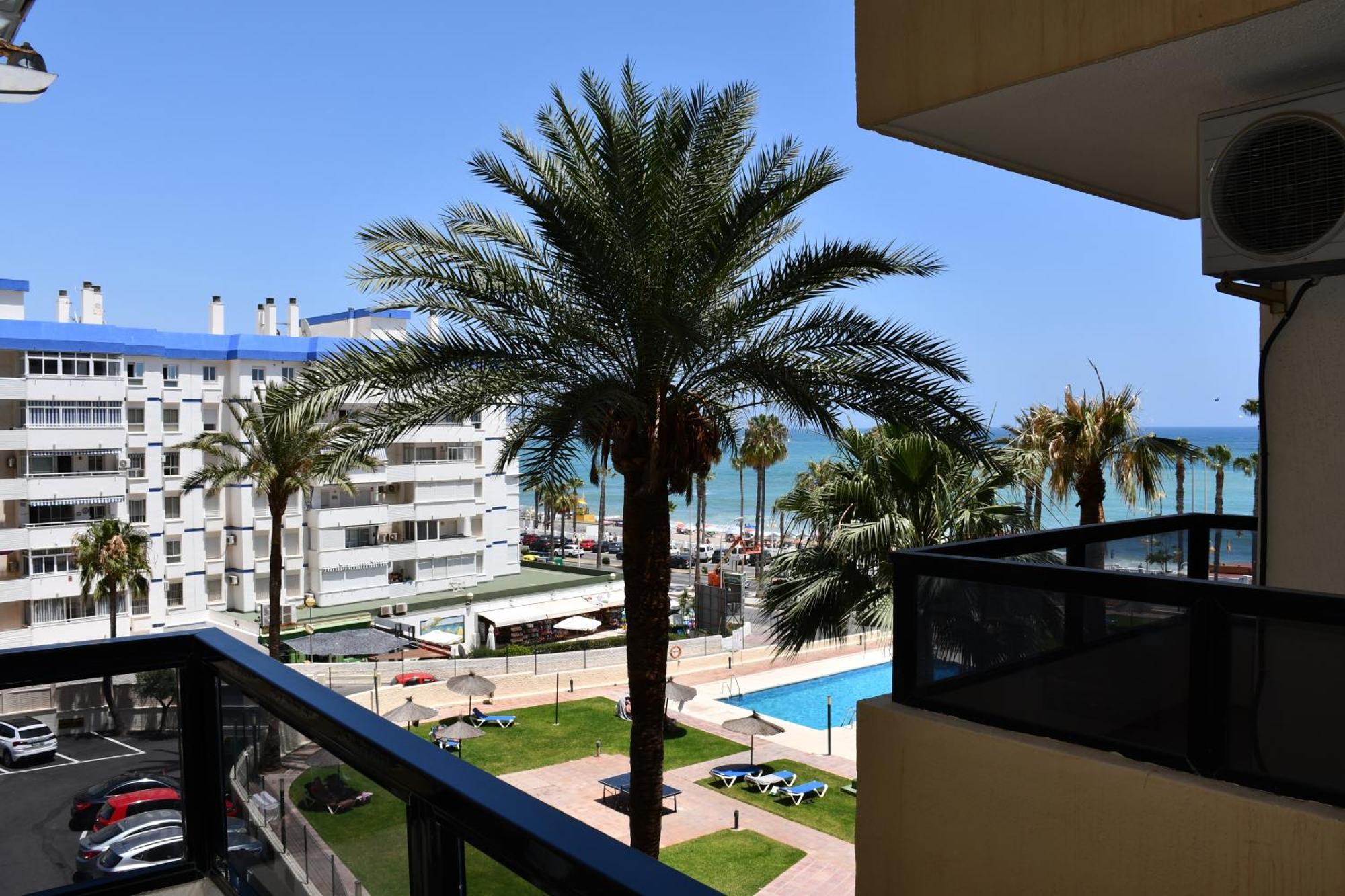 Turistico Aloha Playa Apartment *