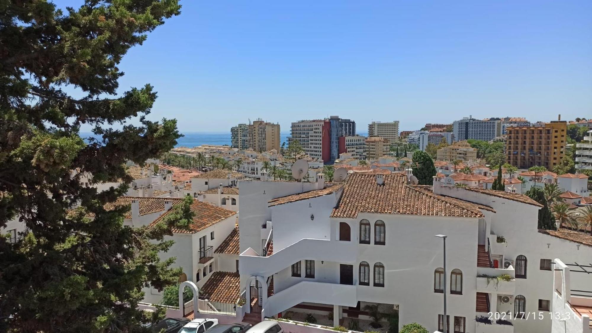 Pueblo Evita Hill Aparthotel Benalmadena