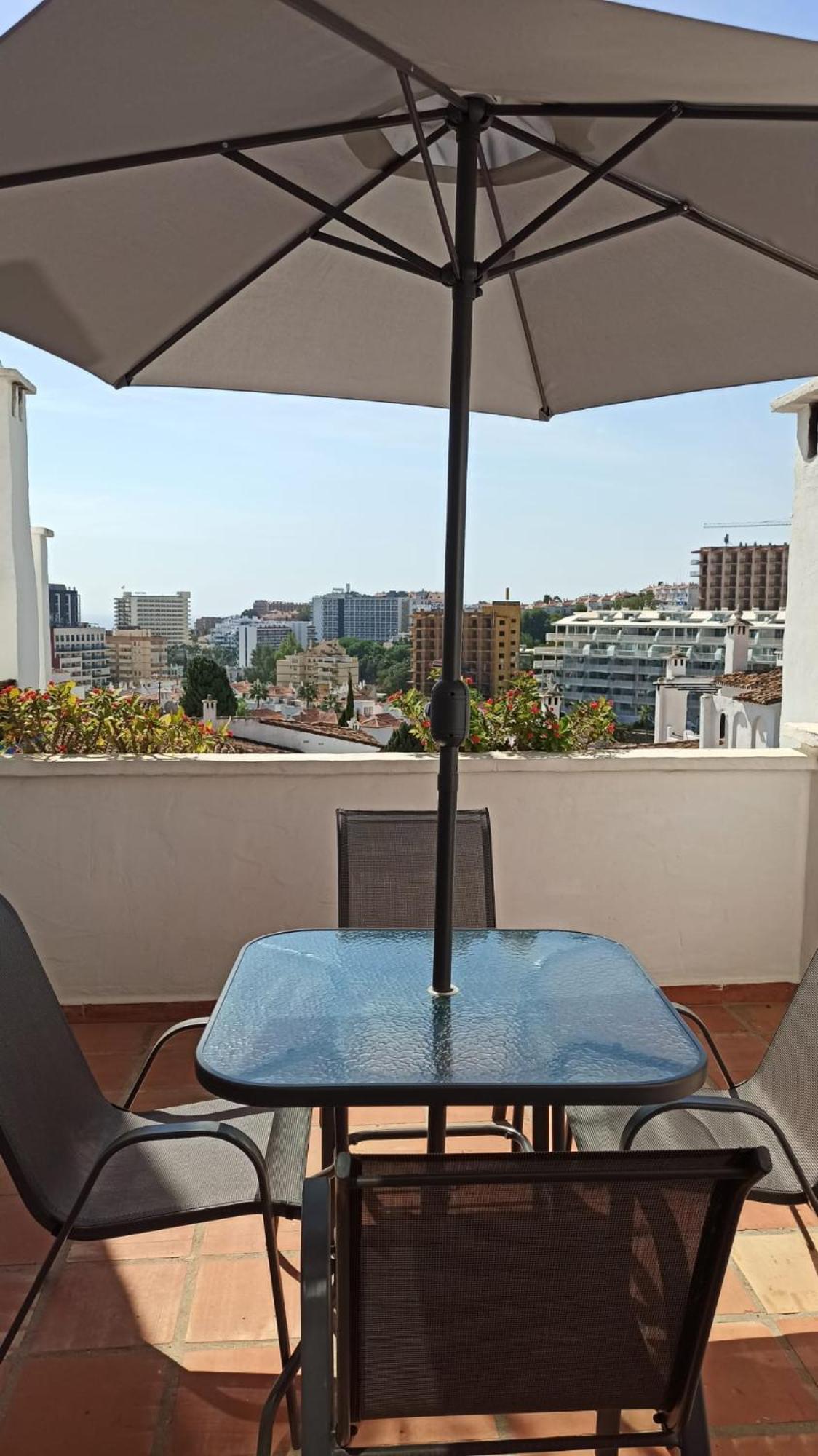 Aparthotel Pueblo Evita Hill Benalmadena