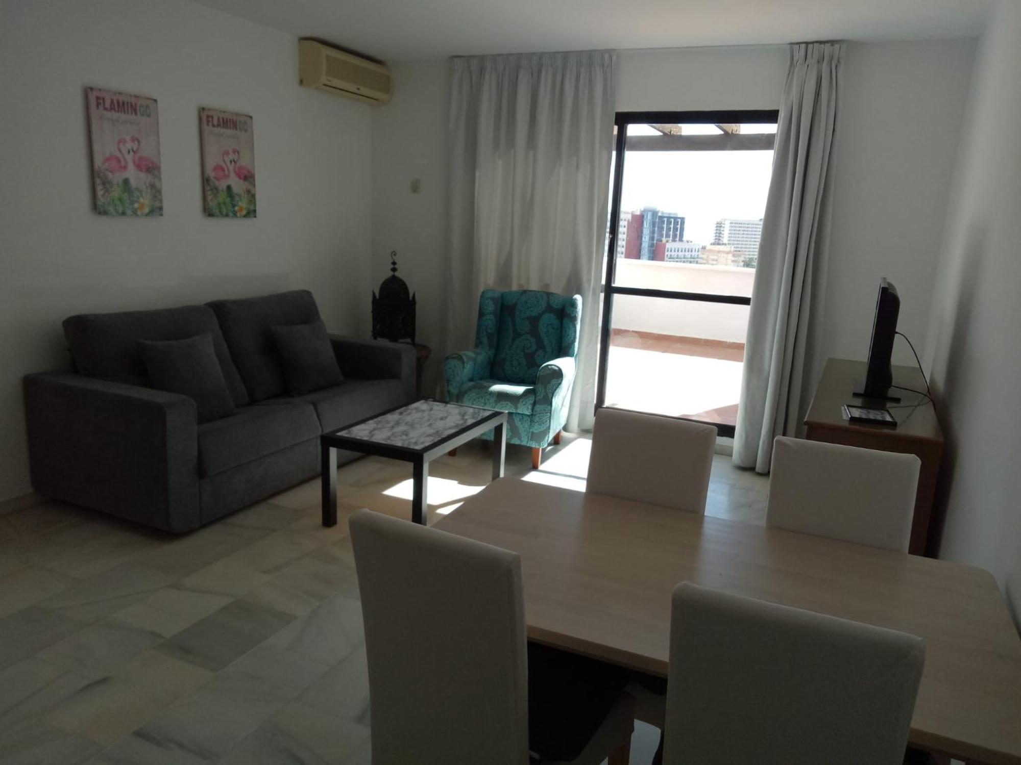 Pueblo Evita Hill Aparthotel Benalmadena