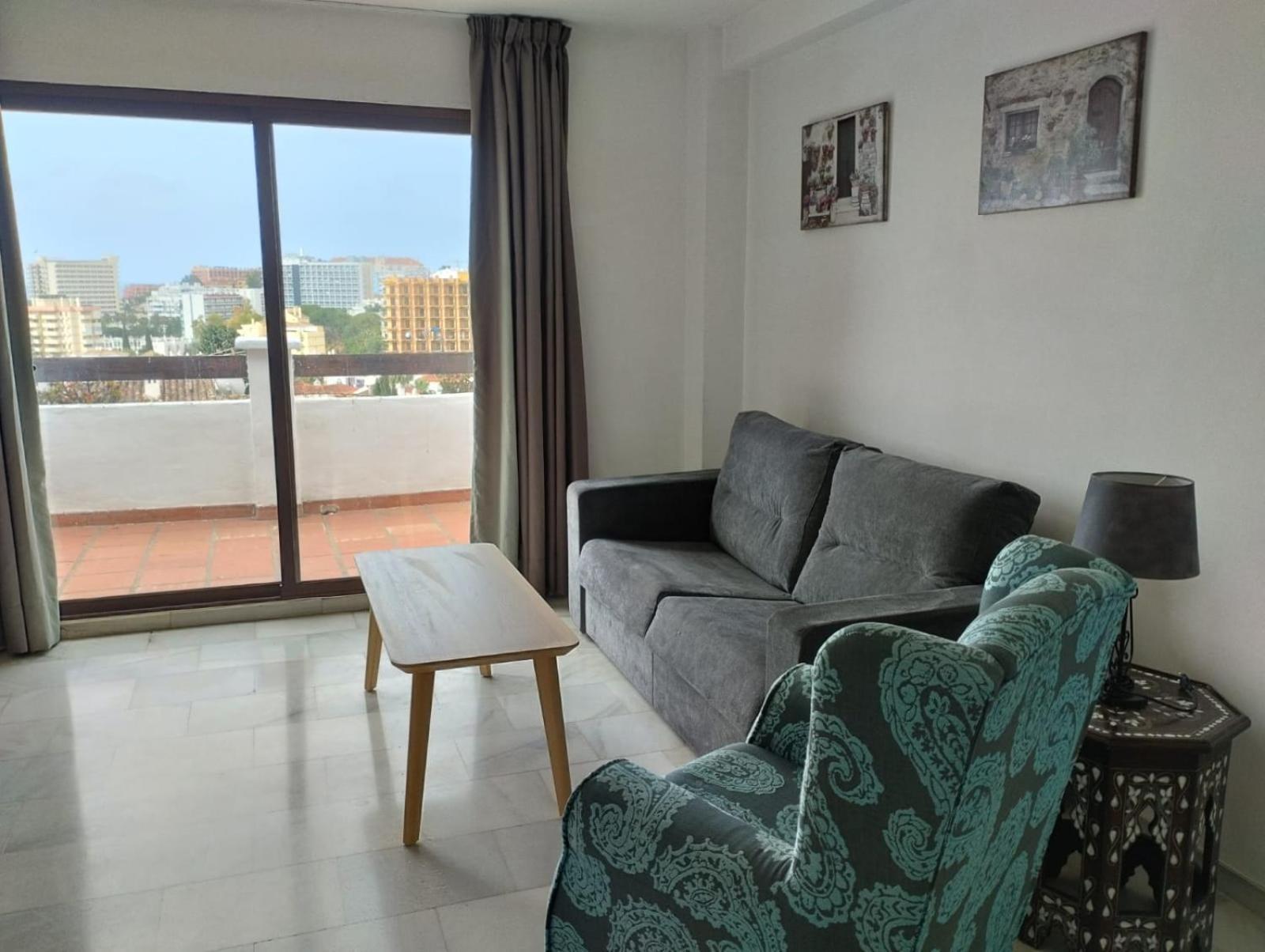 Pueblo Evita Hill Aparthotel