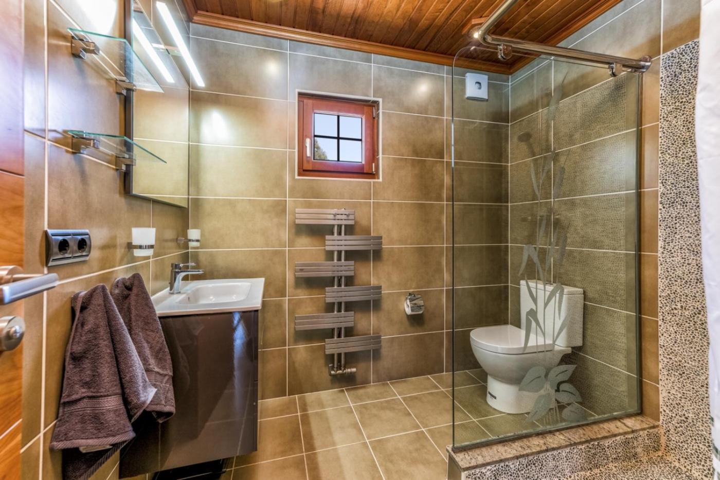 Casa Dahlgarden Pool - Jacuzzi