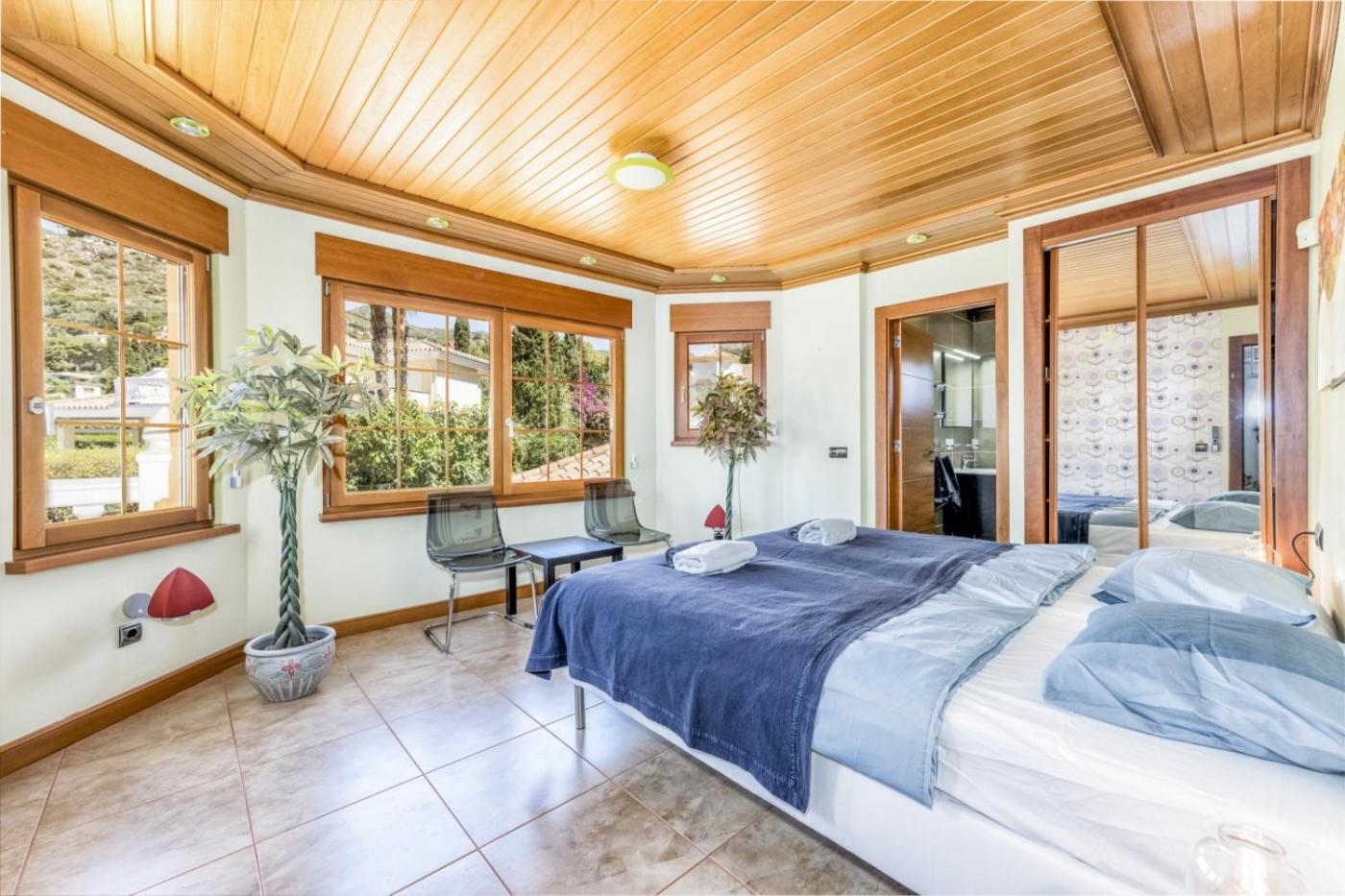 Casa Dahlgarden Pool - Jacuzzi Holiday home