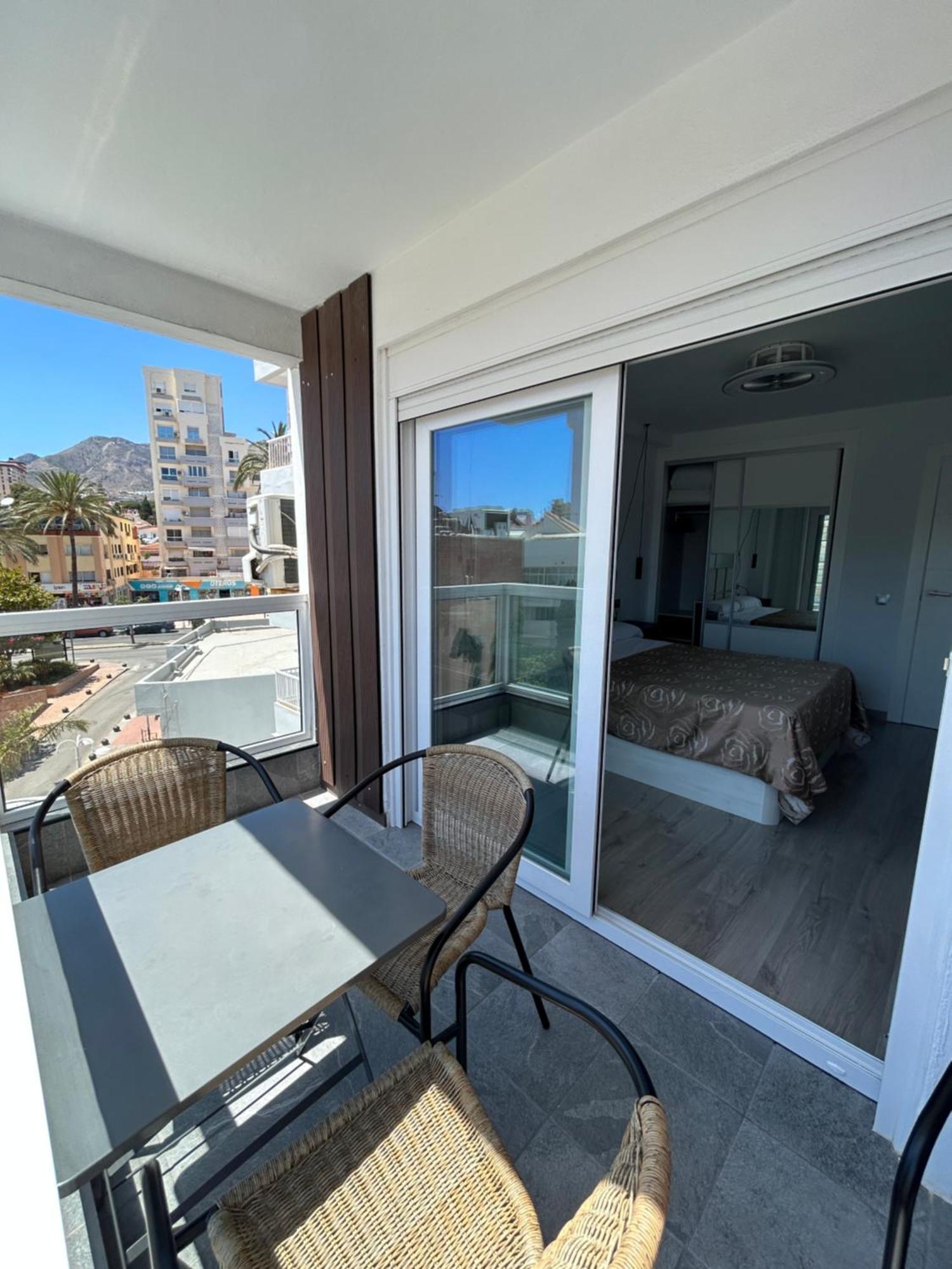 Diana - Terrace And Pool - 80m From The * Benalmádena