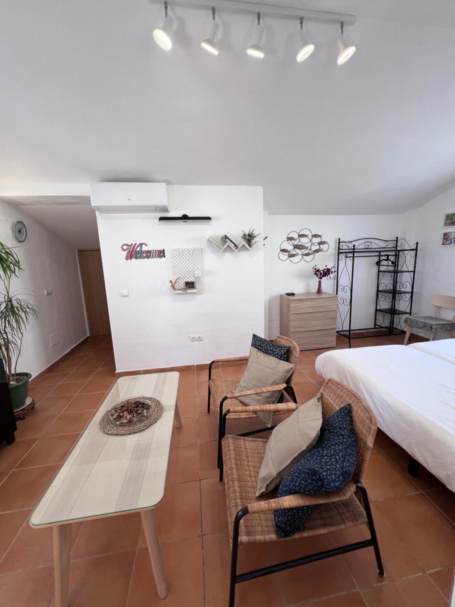 Biznaga Hols (adults Only) Homestay