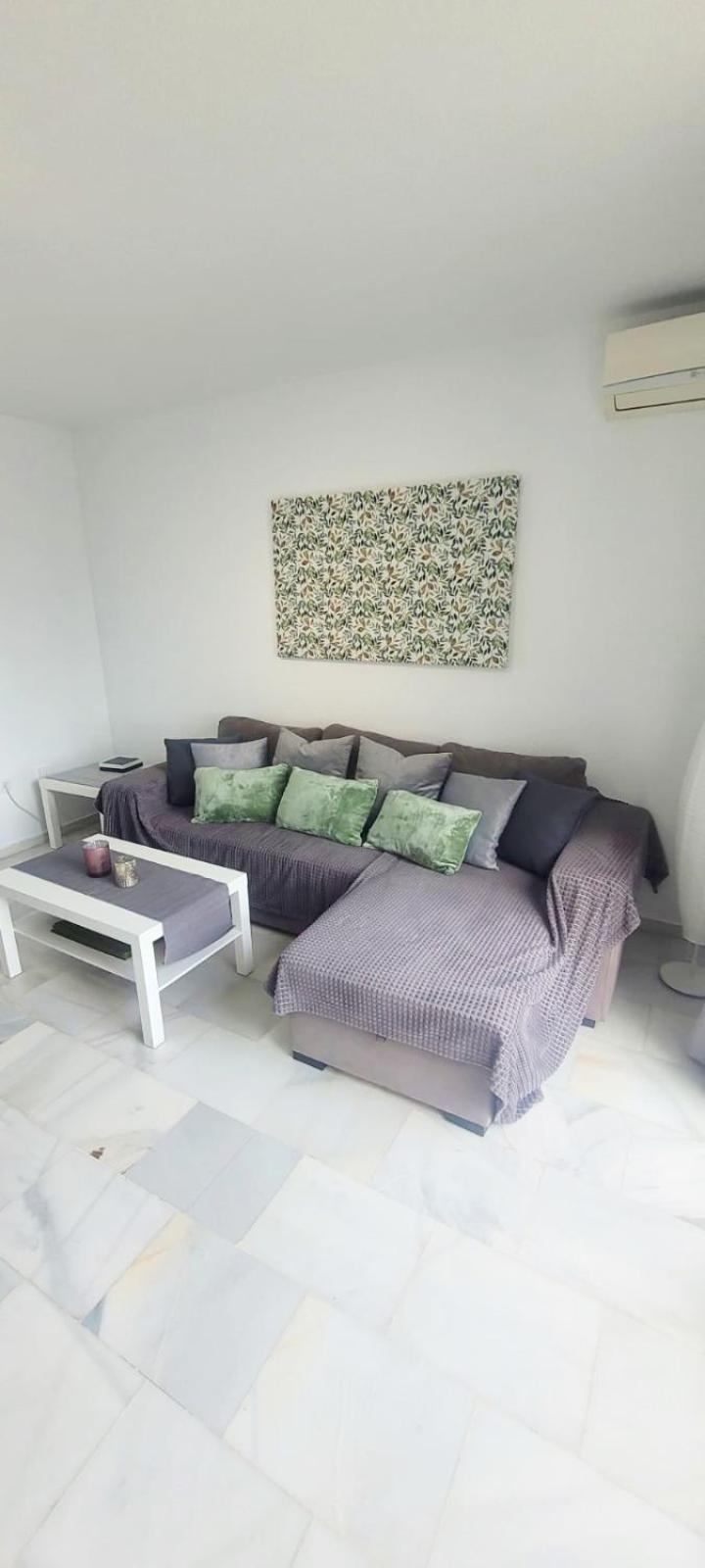 Delightful 2 Bed, Pueblo Evita *