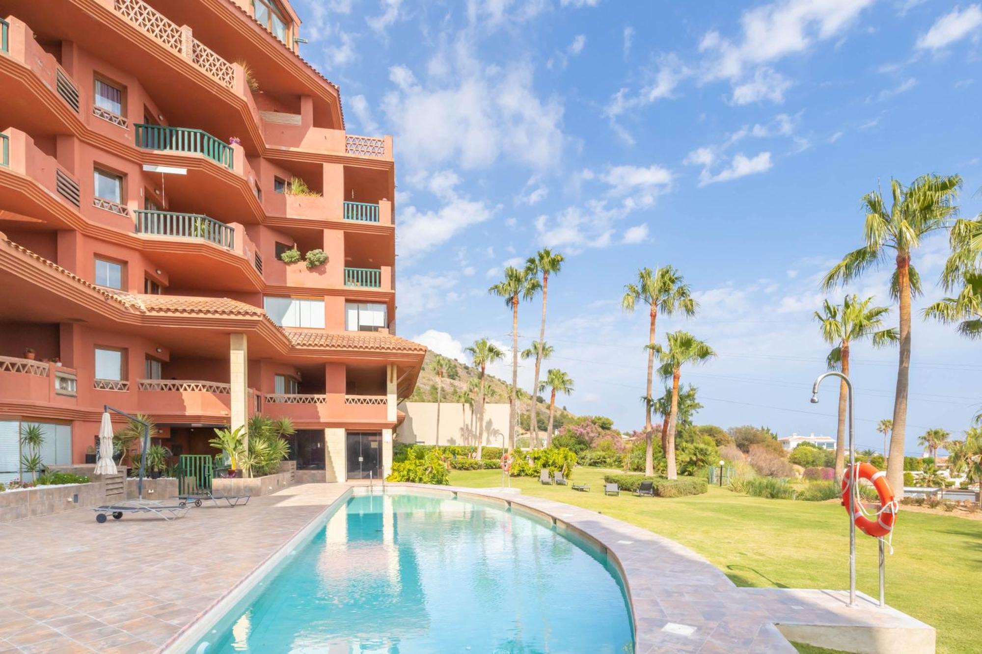 Apartment Altos Del Higueron Panoramic View - Happy