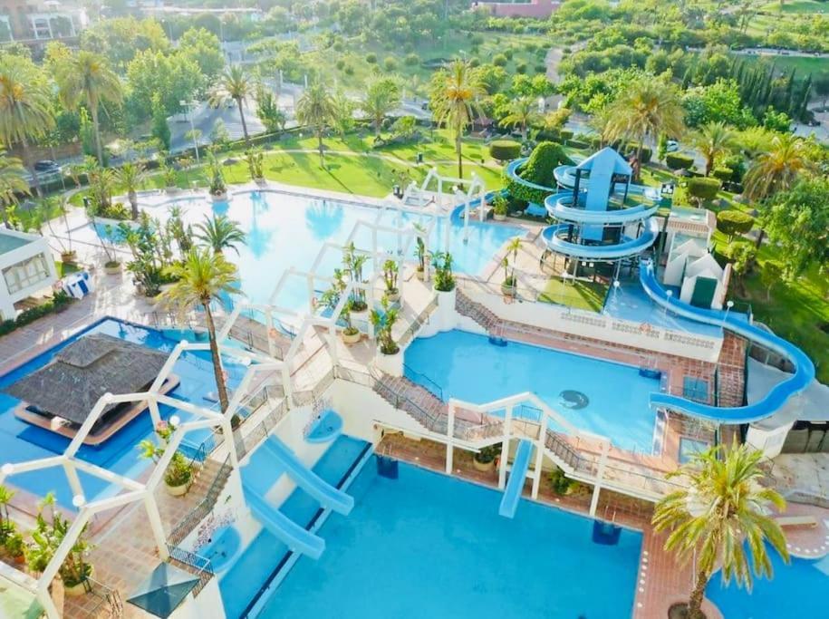 Exclusive In Benalbeach *