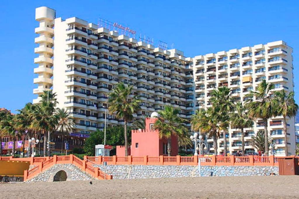 Apartment Apartamento A Pie De Playa Con Terraza Y Piscinas Benalmadena