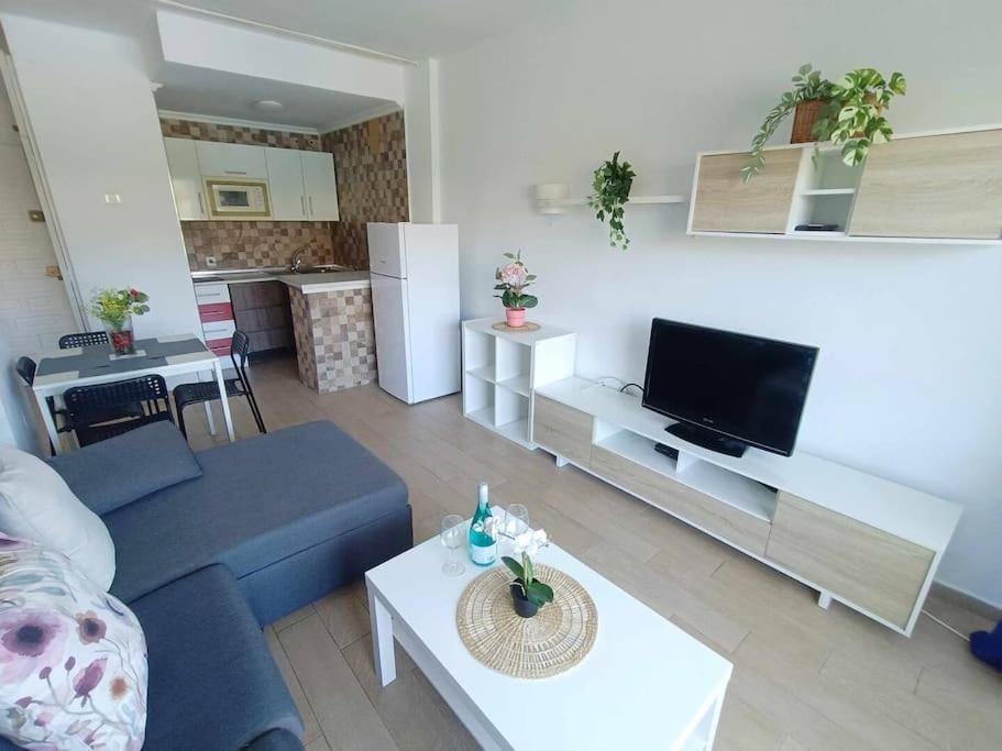 Benalbeach Paradise Apartamento *