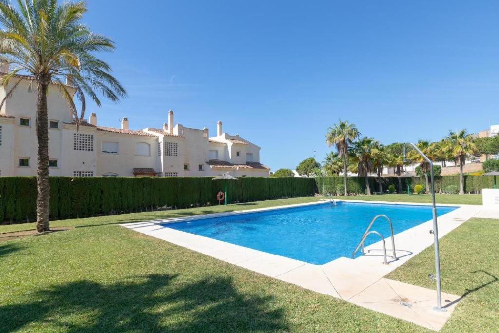 Bilbil 2 Bedr- Pool, Tennis, Golf W Garage Apartment