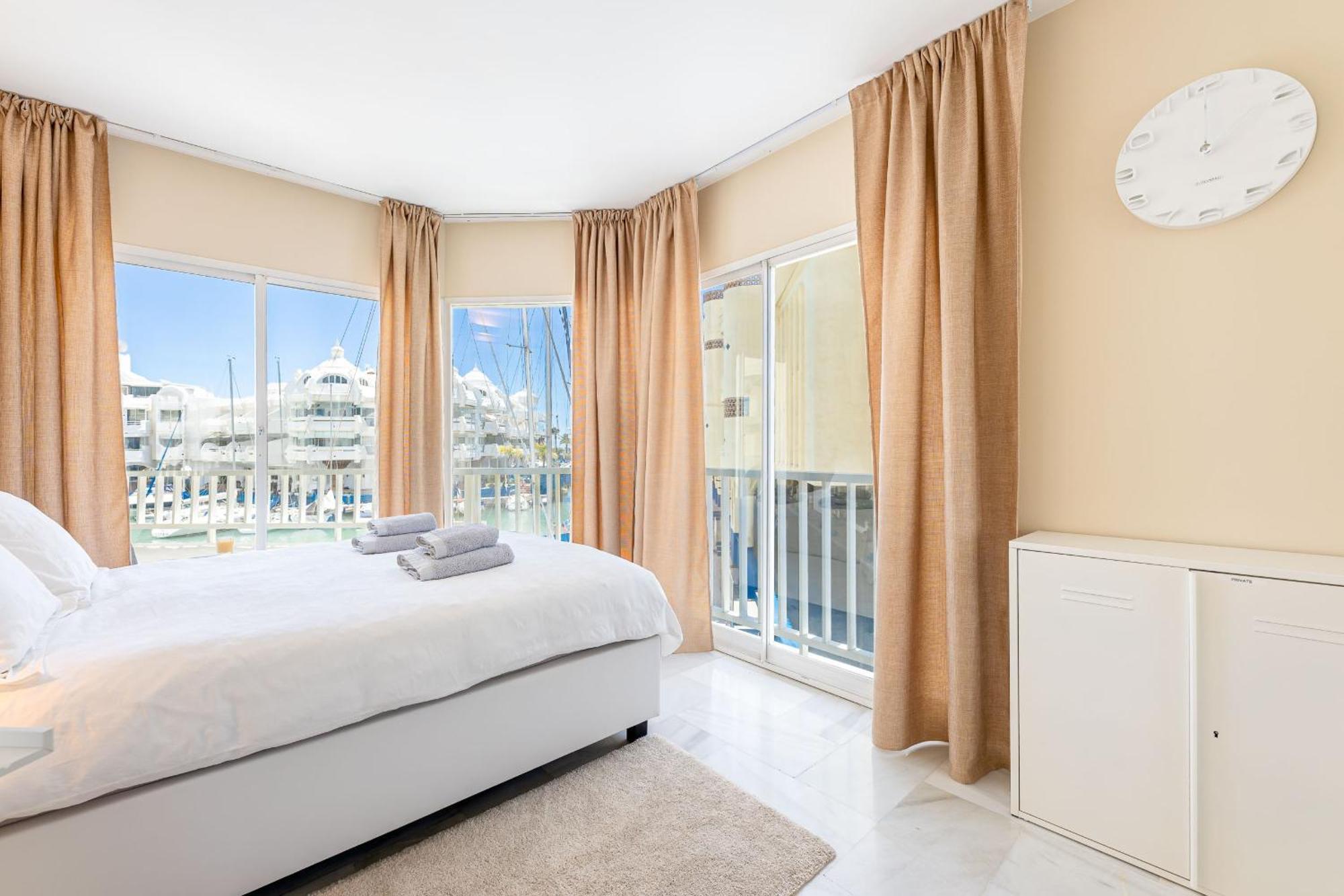Vivendos - Bn02 - Puerto Marina Appartement