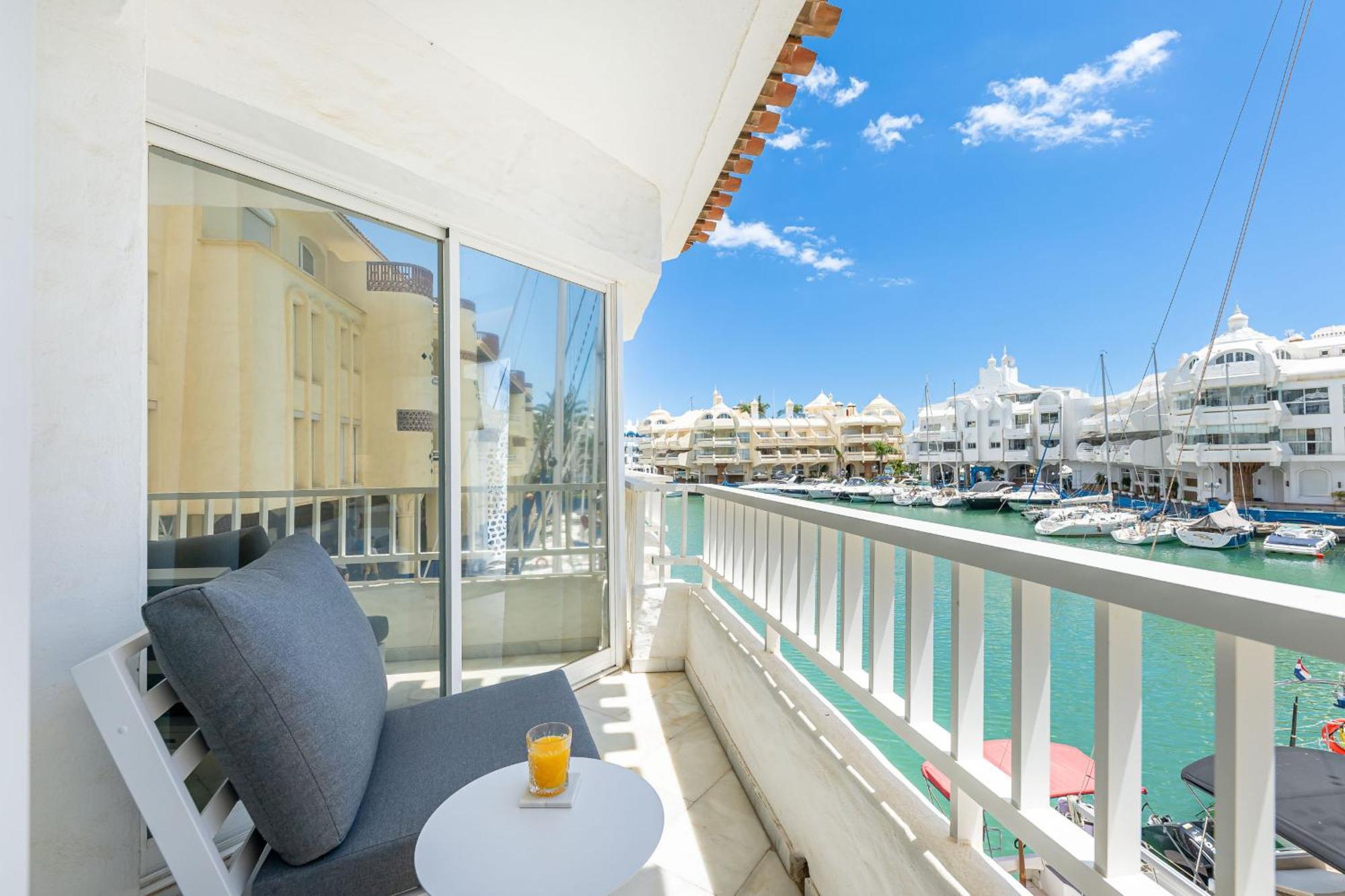 Vivendos - Bn02 - Puerto Marina *