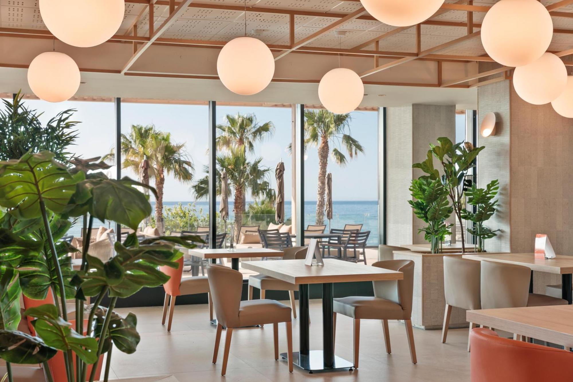 Triton 4* Benalmadena